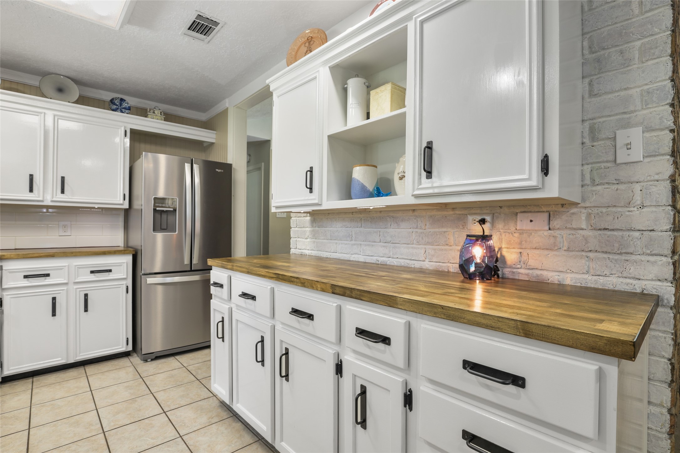 939 Fm 1746 Property Photo 16