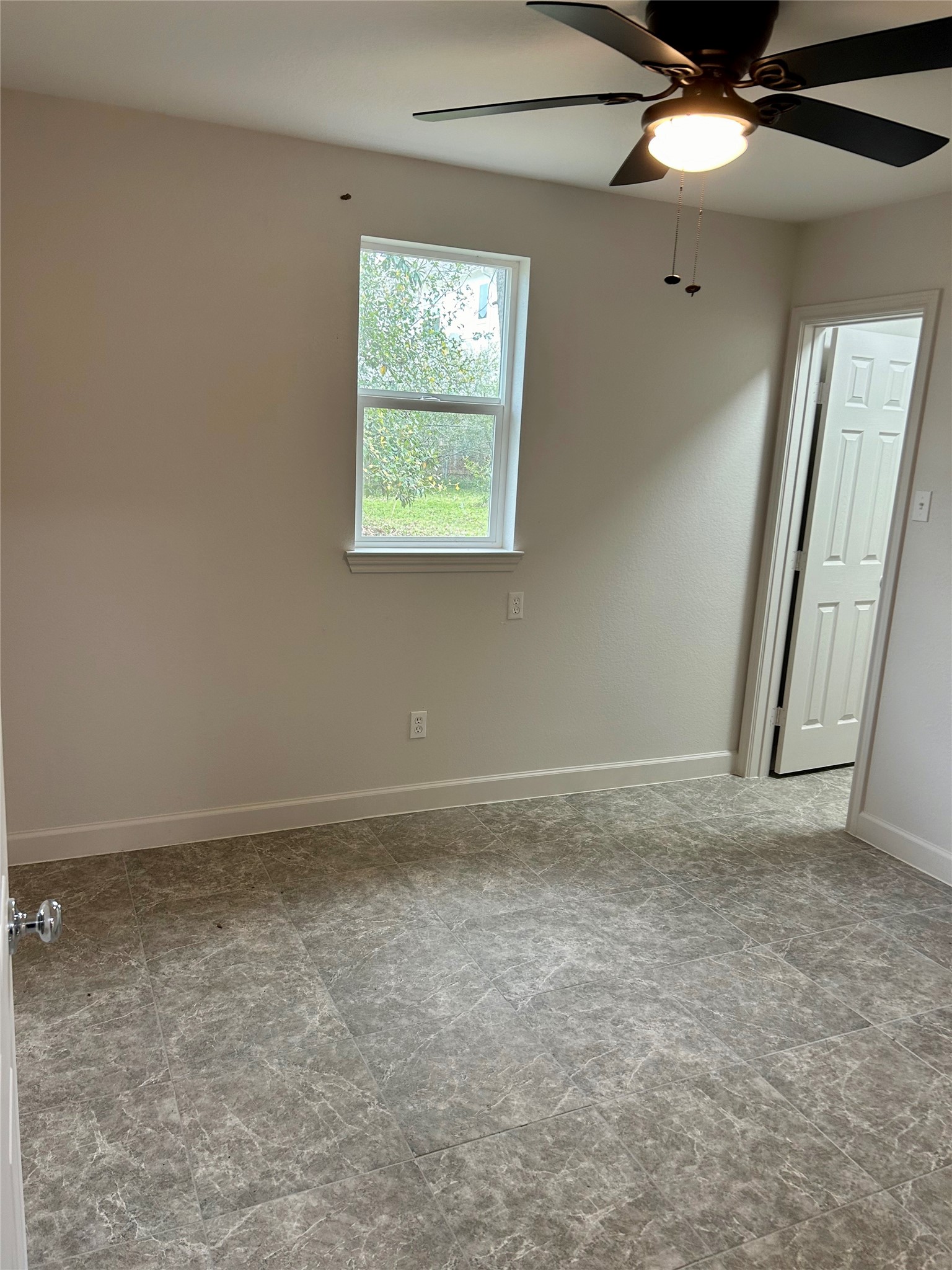 8510 Vogue Lane B Property Photo 5