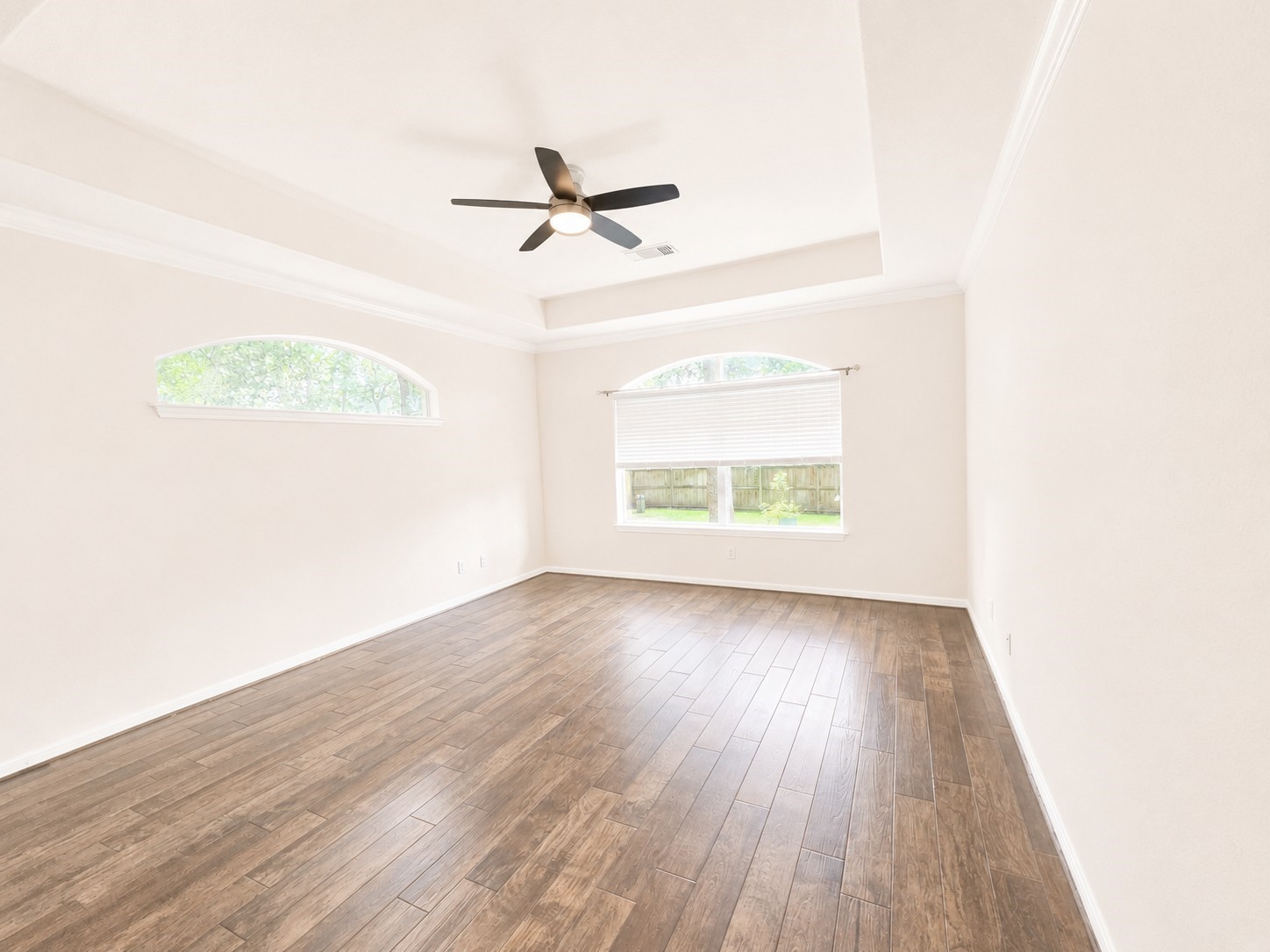 98 W Knightsbridge Drive Property Photo 15