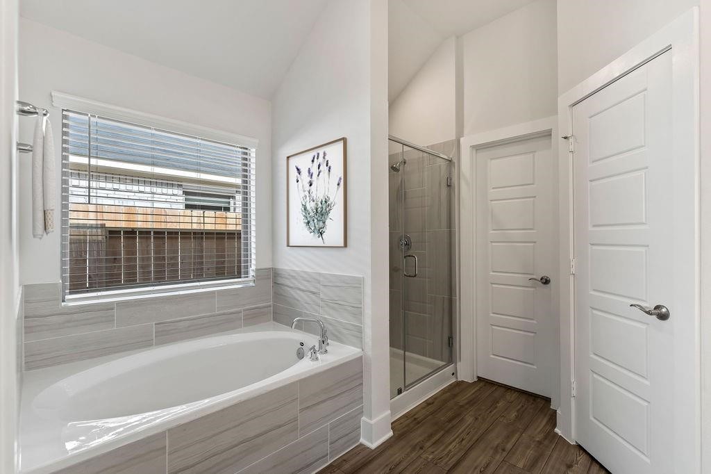 9903 Silverling Court Property Photo 17