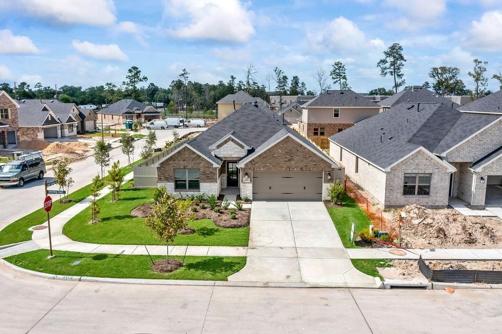 9903 Silverling Court Property Photo 31