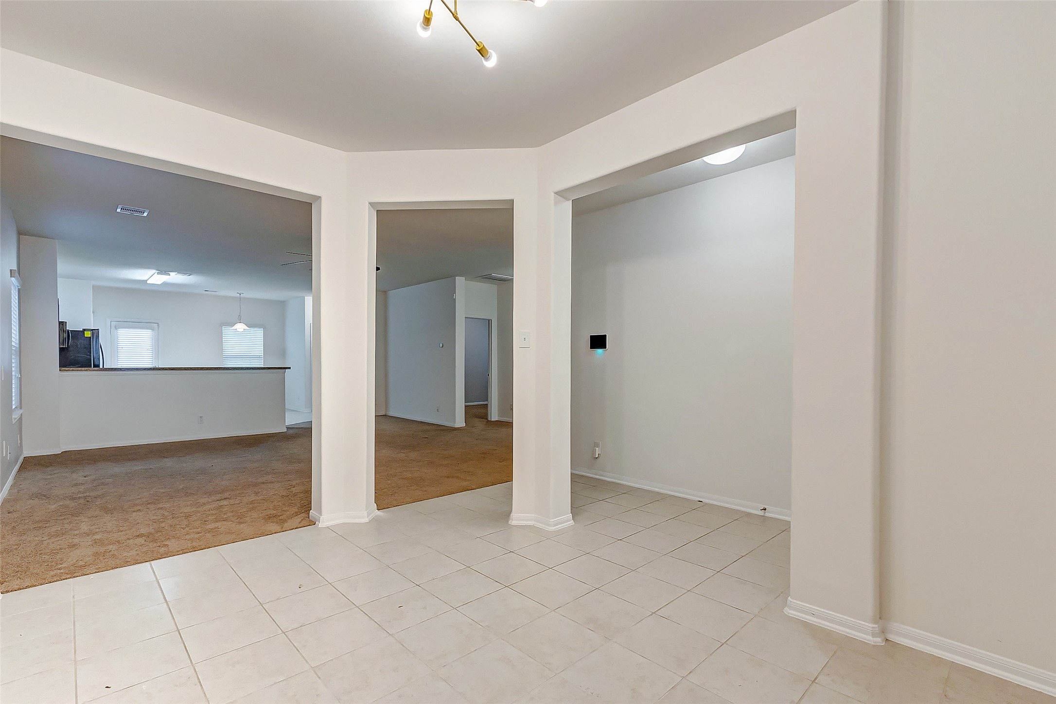 7411 Foxwaithe Lane Property Photo 5