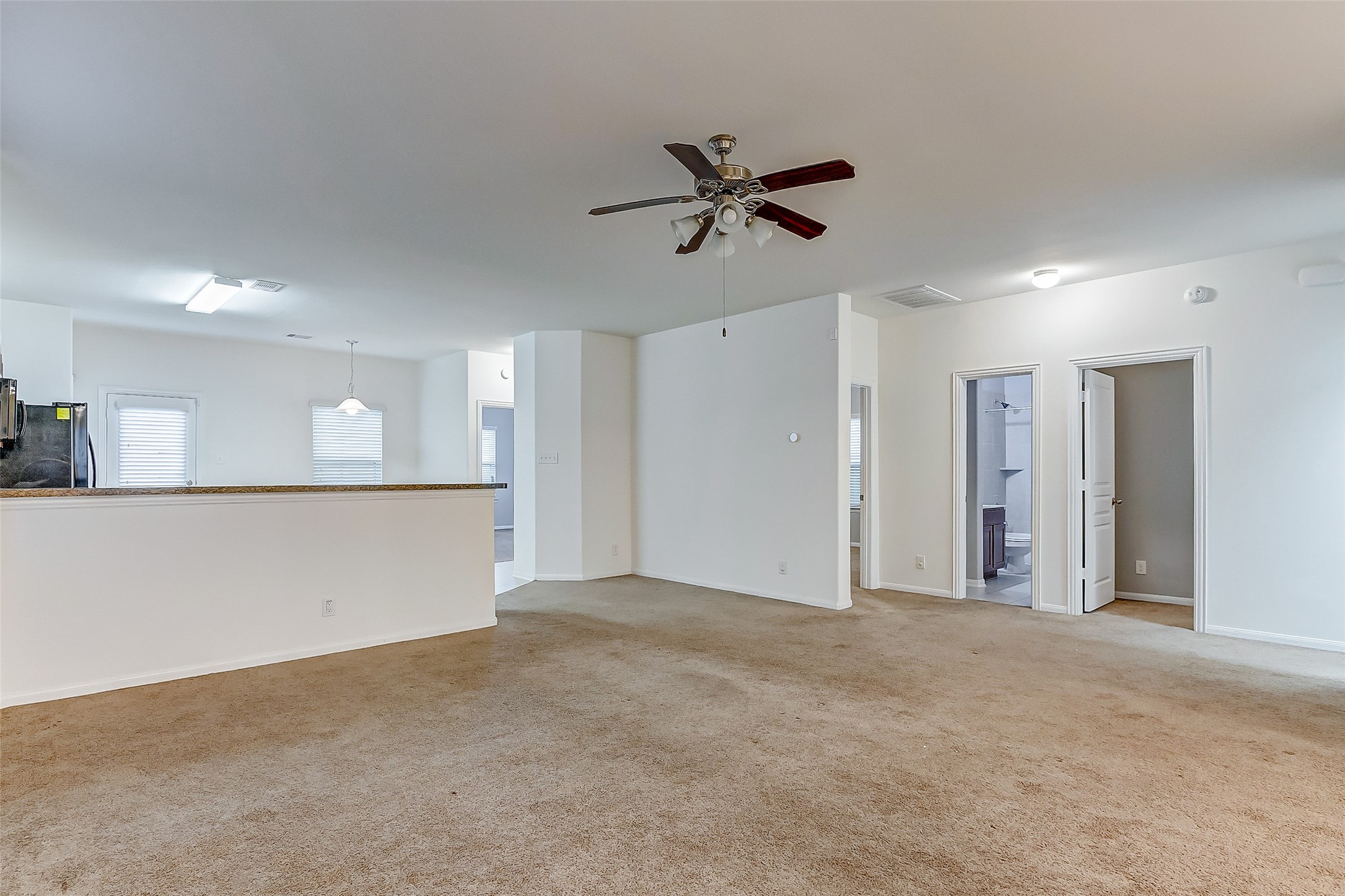 7411 Foxwaithe Lane Property Photo 7