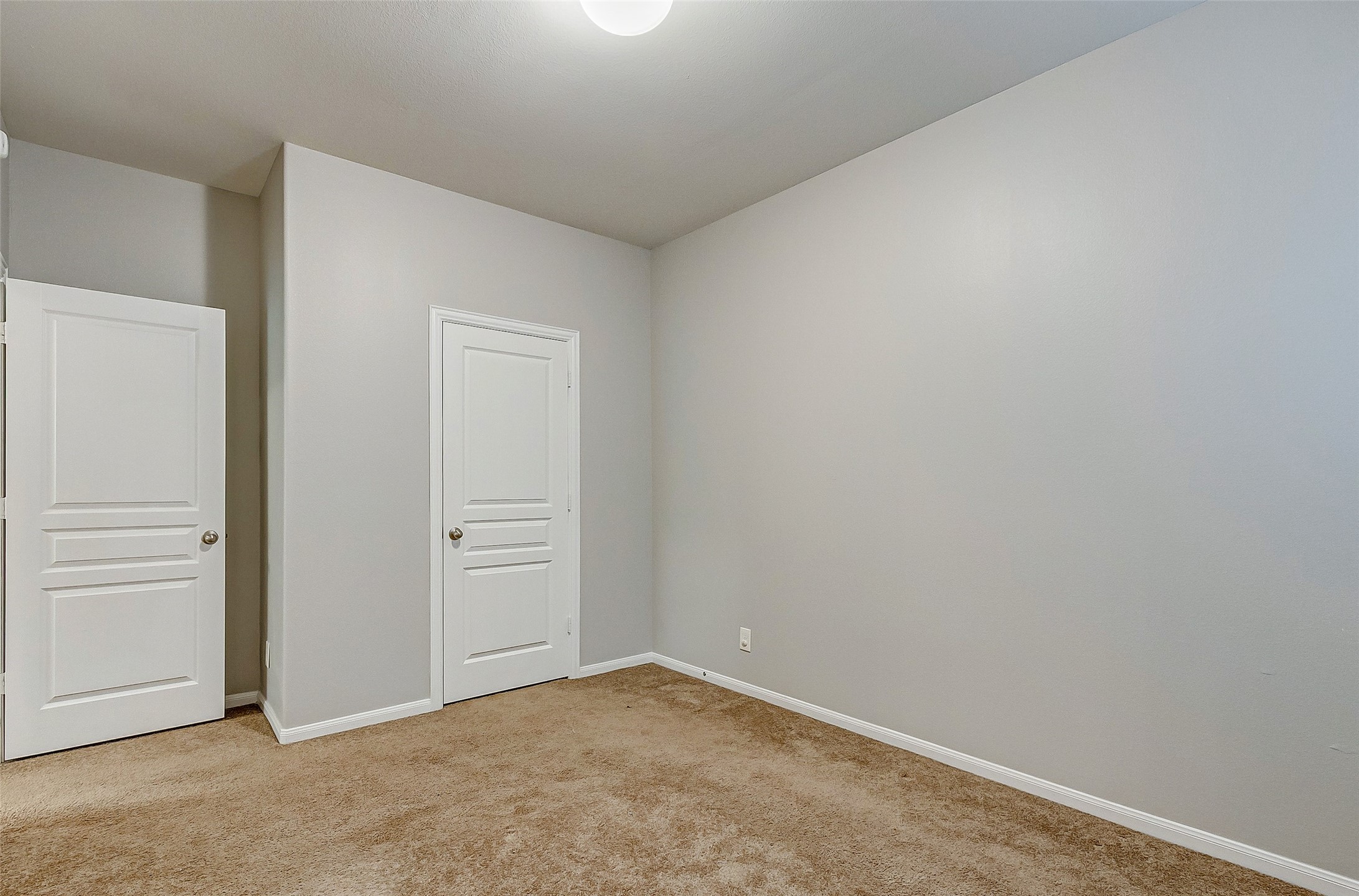 7411 Foxwaithe Lane Property Photo 15