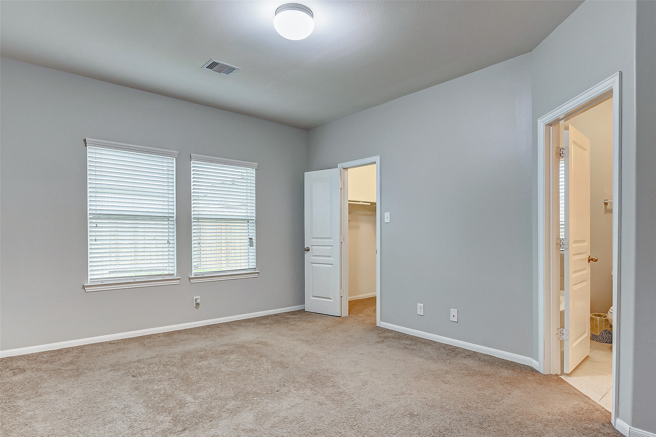 7411 Foxwaithe Lane Property Photo 16