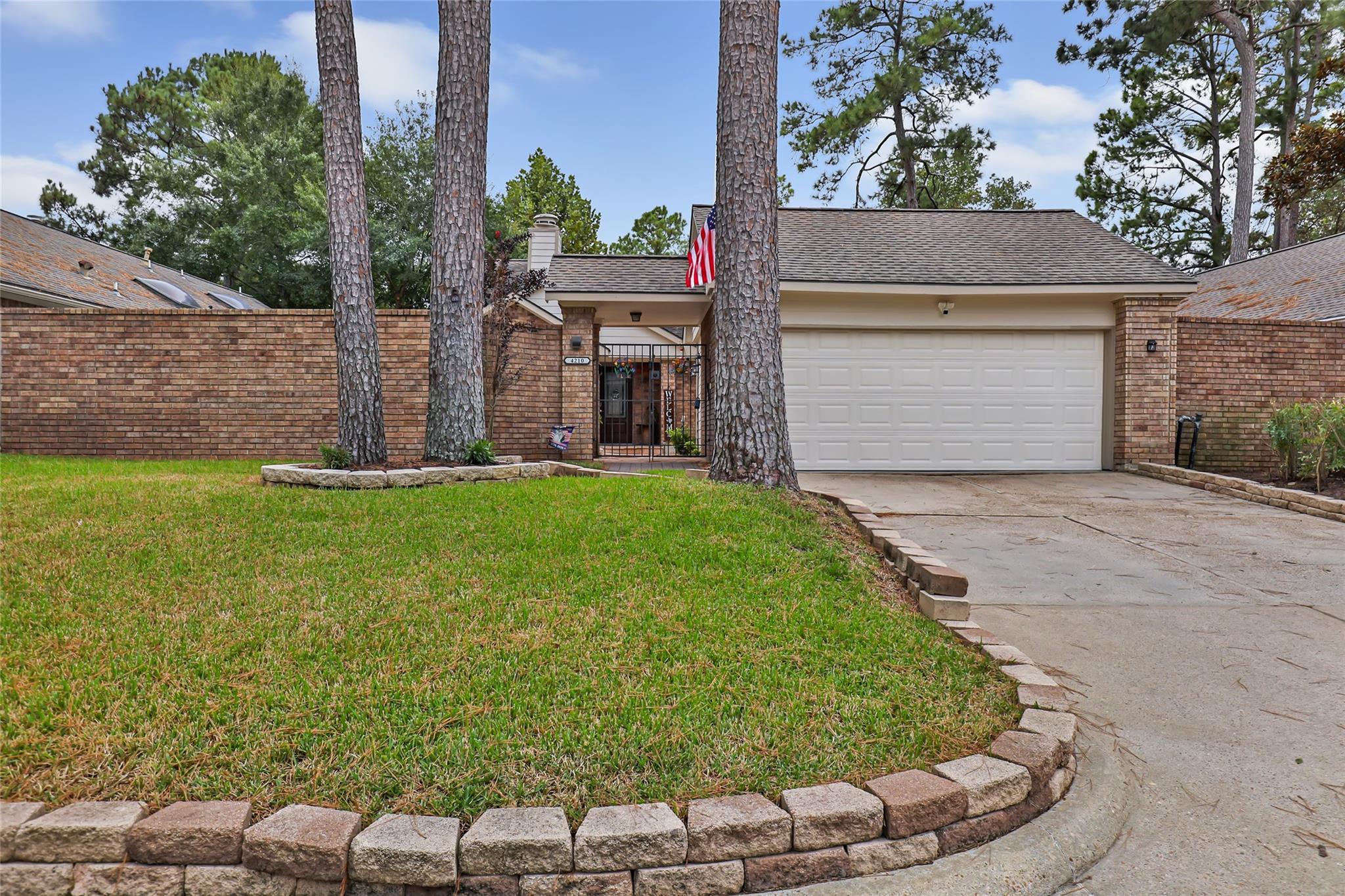 4210 Valley Glade Drive, Kingwood Tx 77345 Property Photo 1