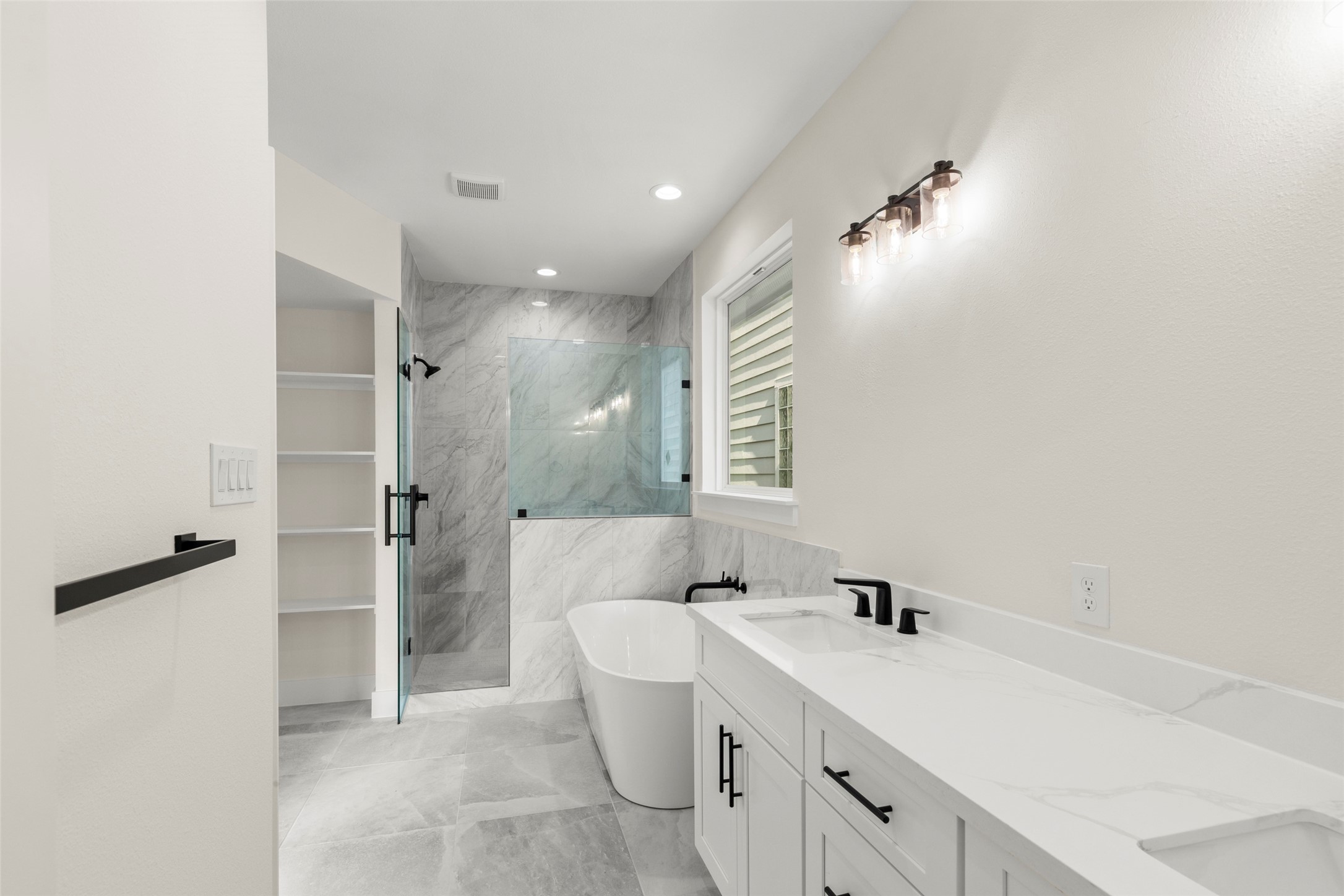 1809 Palmetto Landing Drive Property Photo 19