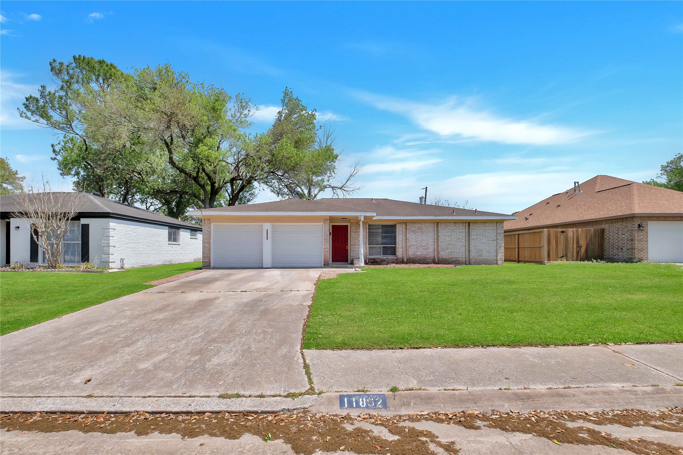11862 S Evelyn Circle Property Photo 1