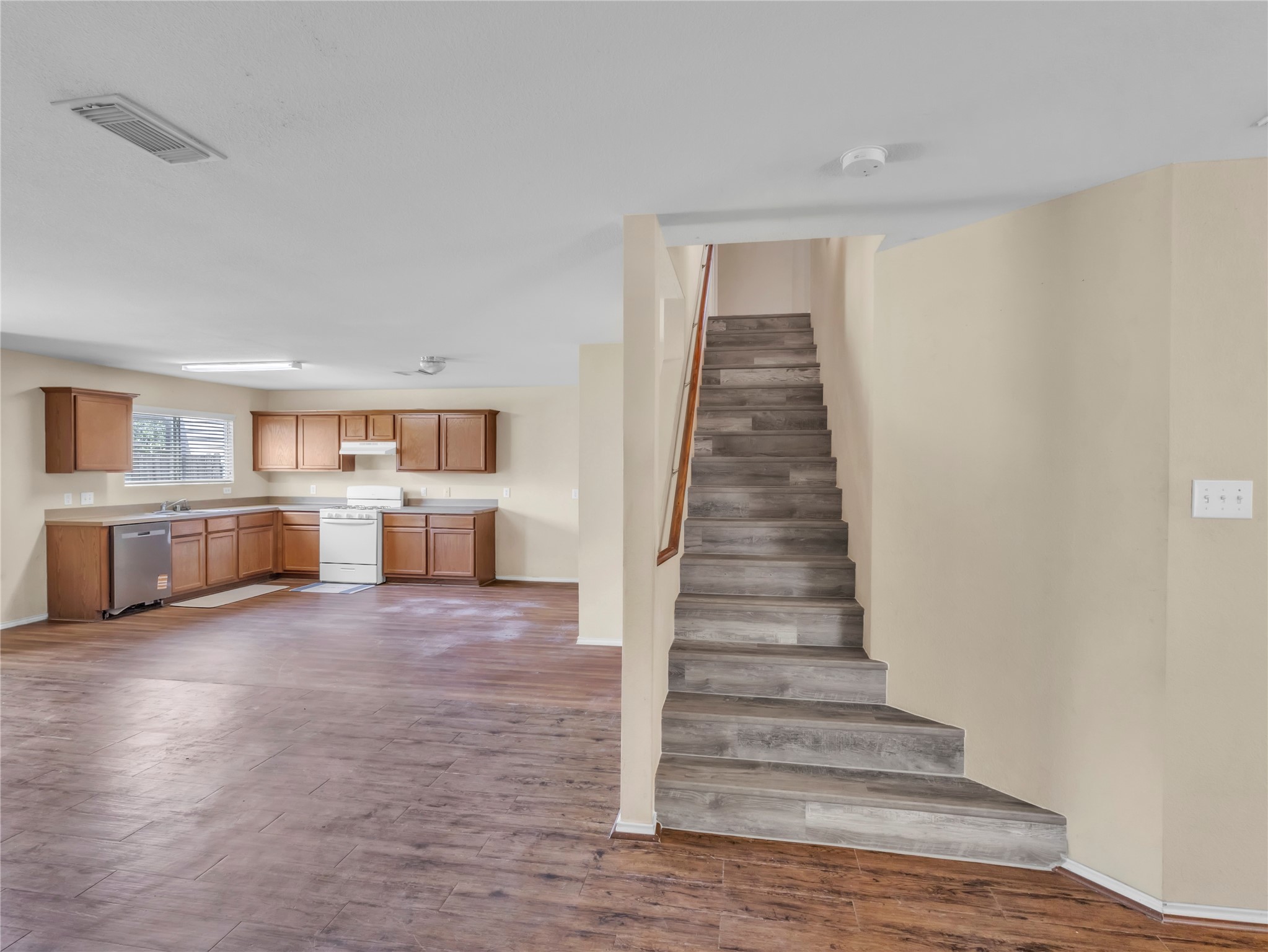12830 Windy Summer Lane Property Photo 16