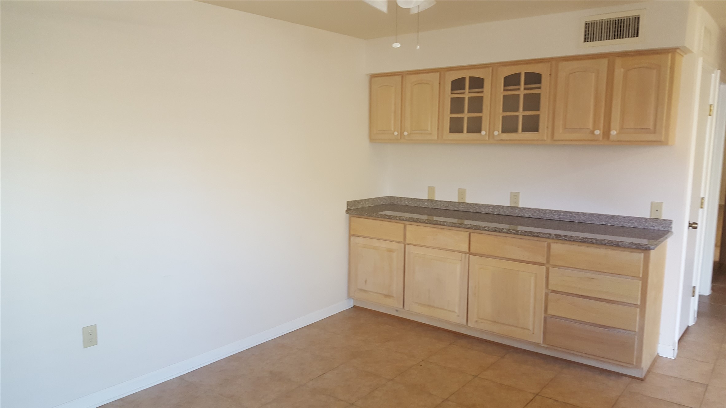 7523 Beaudelaire Circle Property Photo 5