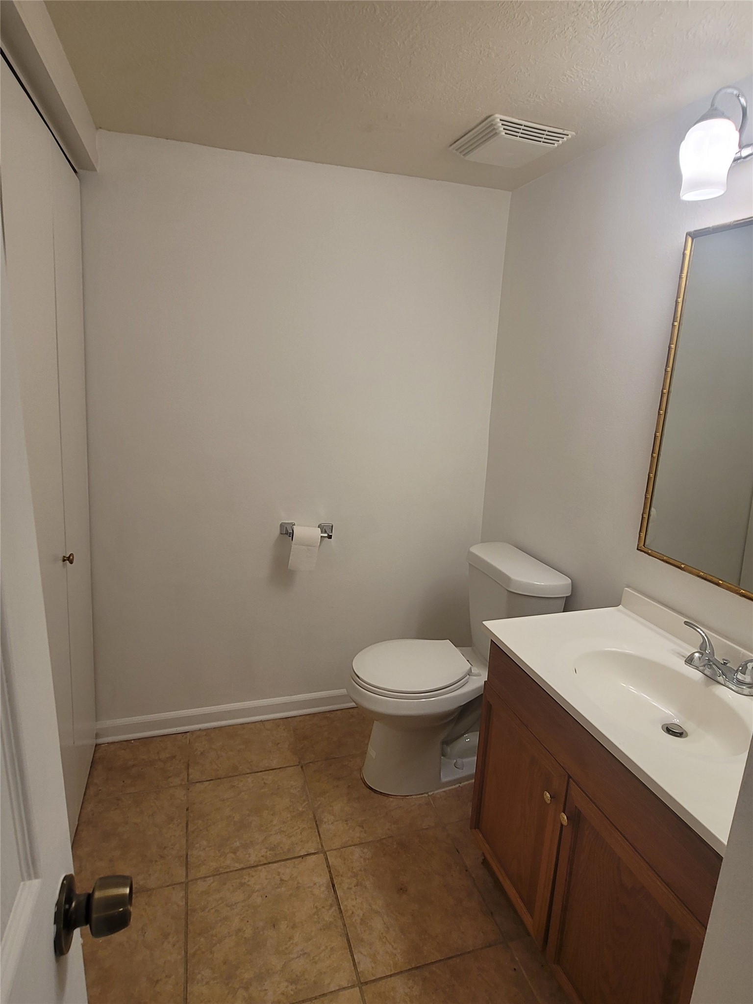 7523 Beaudelaire Circle Property Photo 6