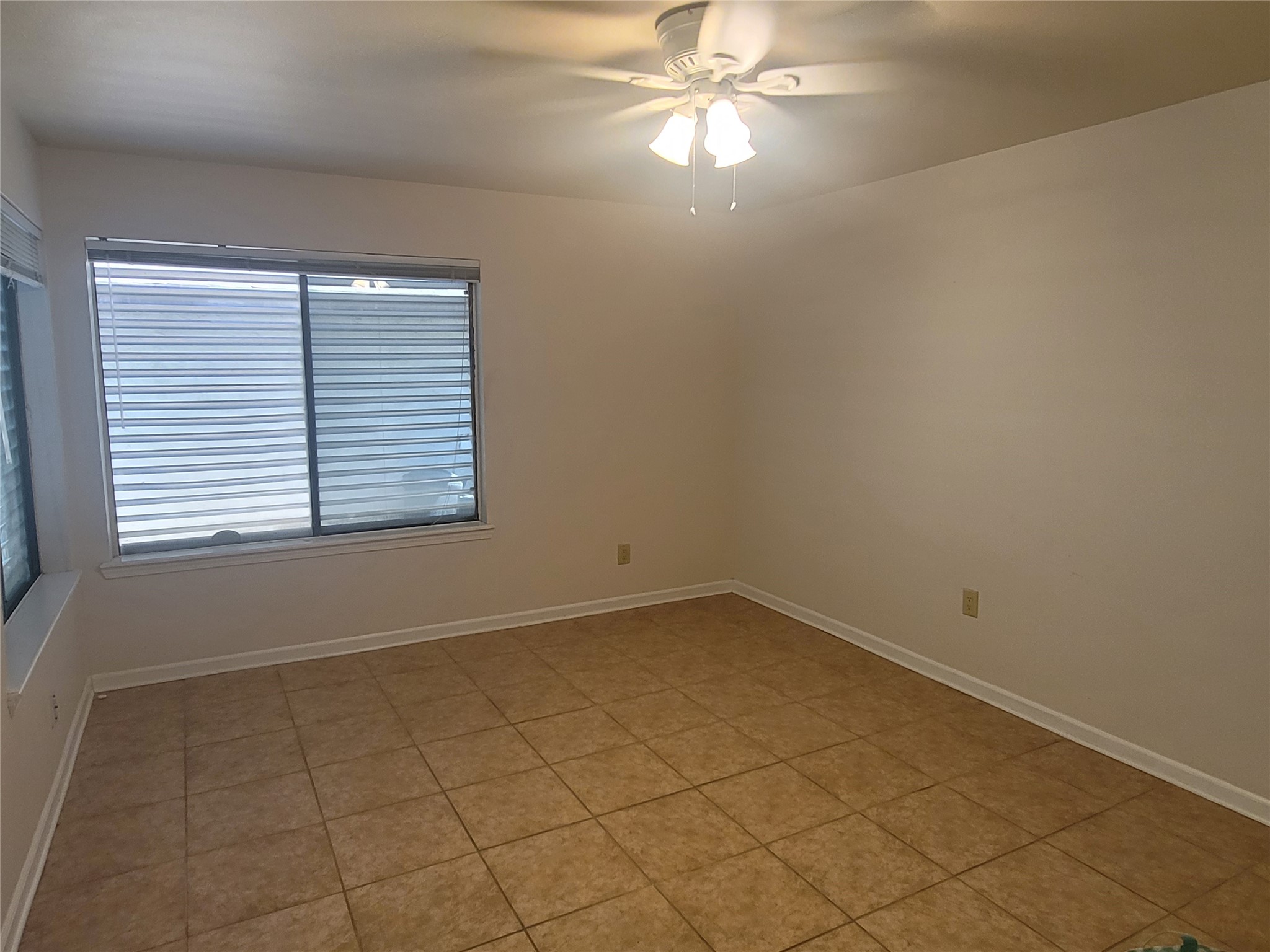 7523 Beaudelaire Circle Property Photo 11