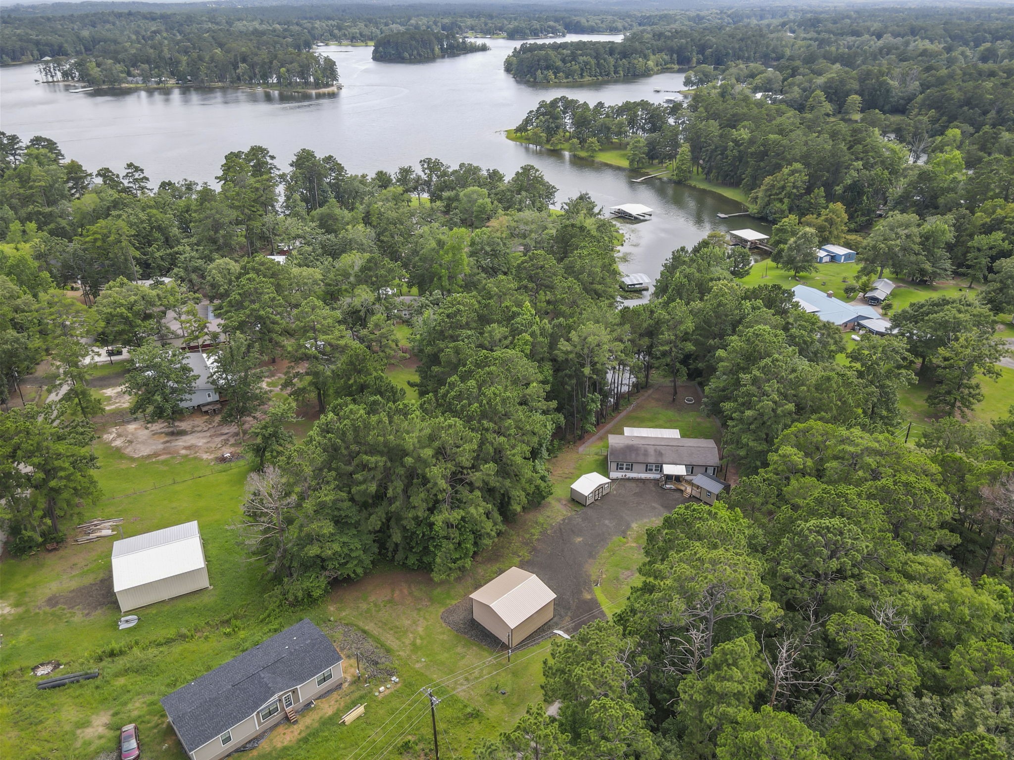 2672 Pleasure Bend Drive Property Photo 5