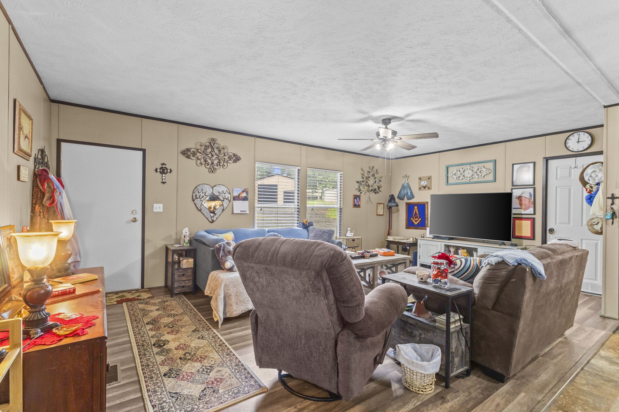 2672 Pleasure Bend Drive Property Photo 6