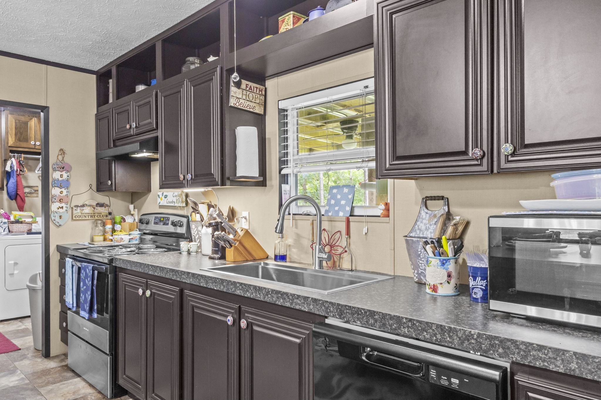 2672 Pleasure Bend Drive Property Photo 10