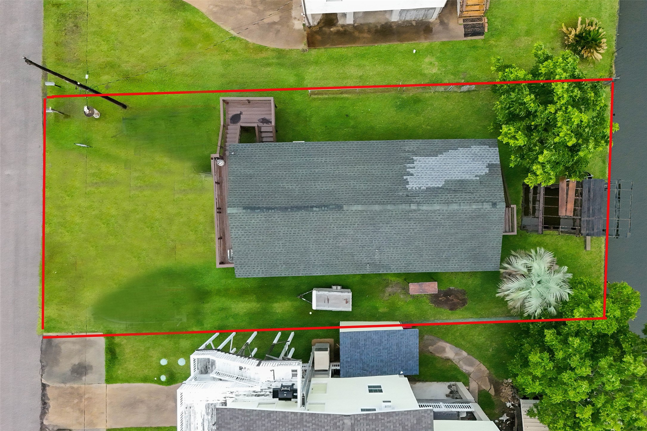 7030 Terrasso Drive Property Photo 4