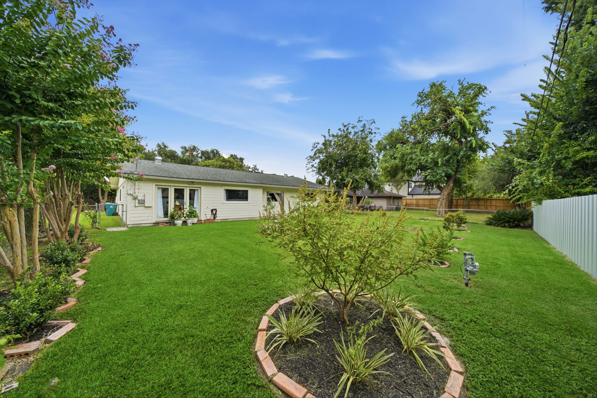 1845 Westcrest Drive Property Photo 21