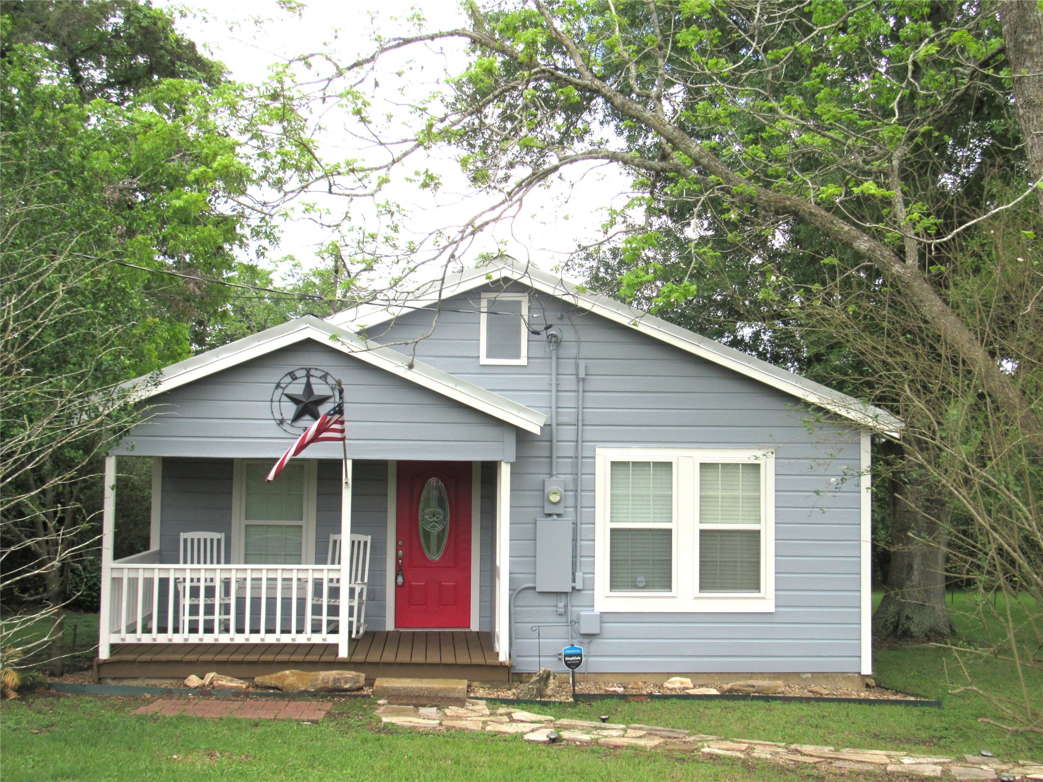 1013 Prairie Lea Street Property Photo 4