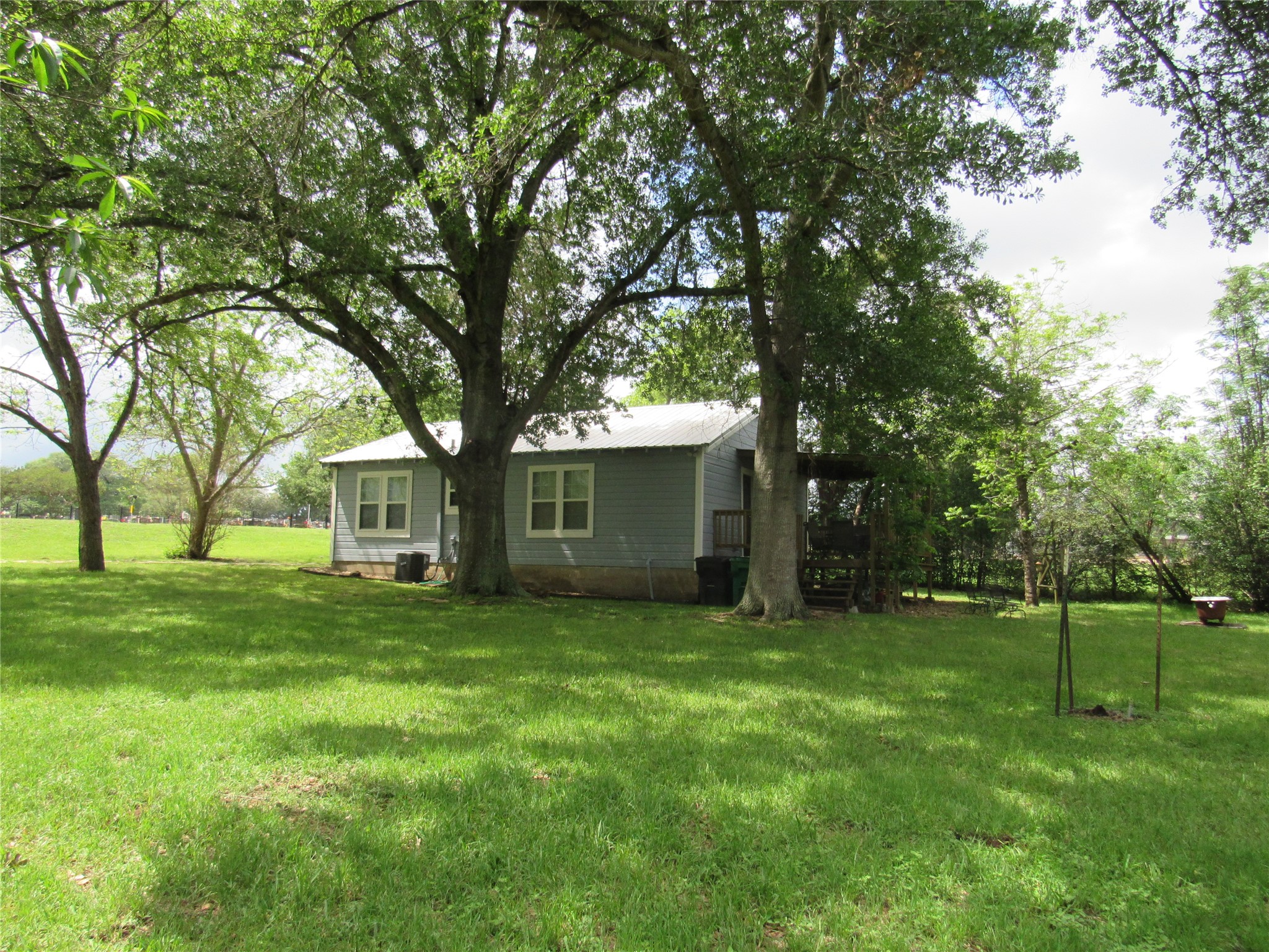 1013 Prairie Lea Street Property Photo 35