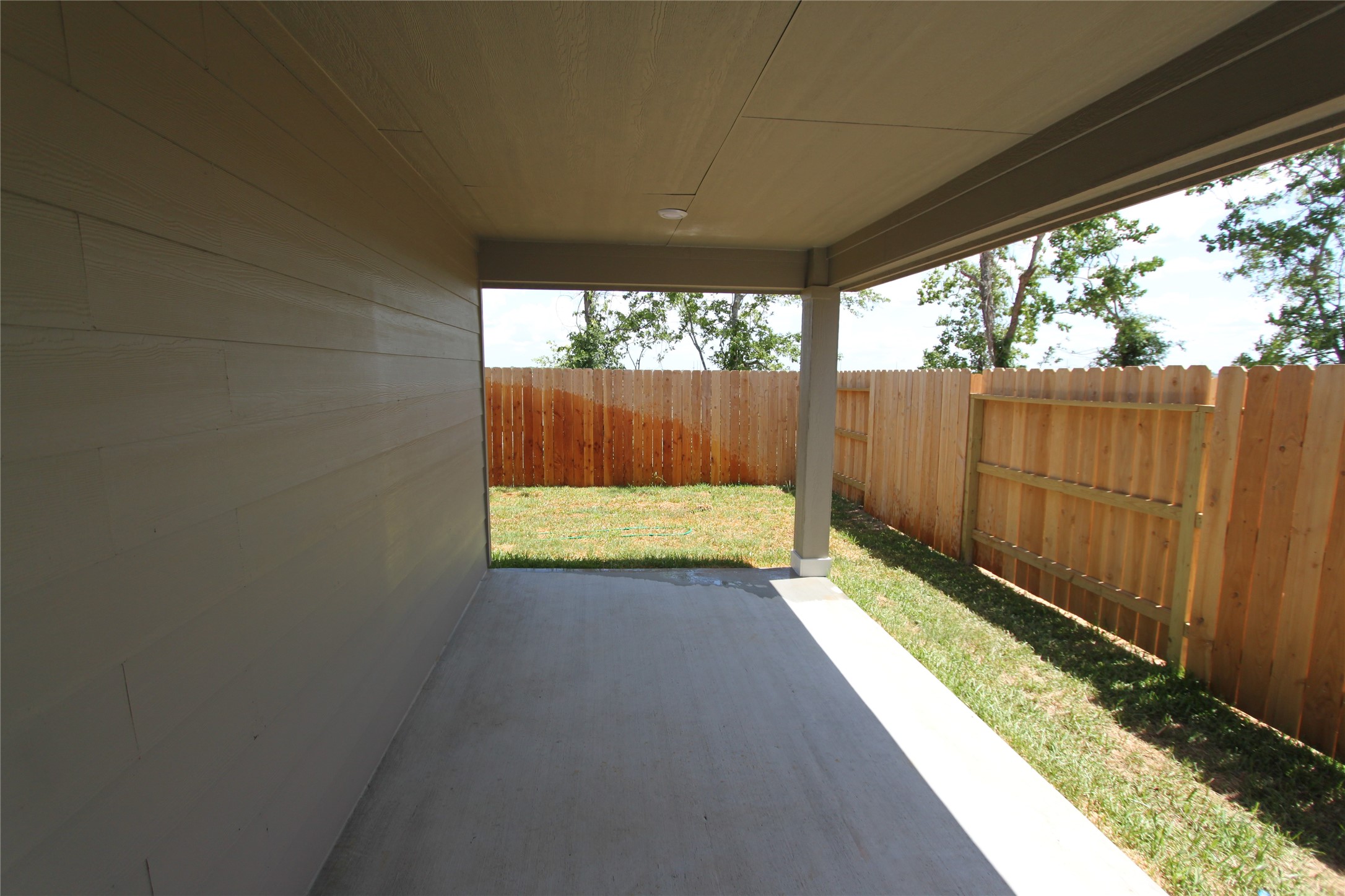 1226 Glendora Drive Property Photo 15