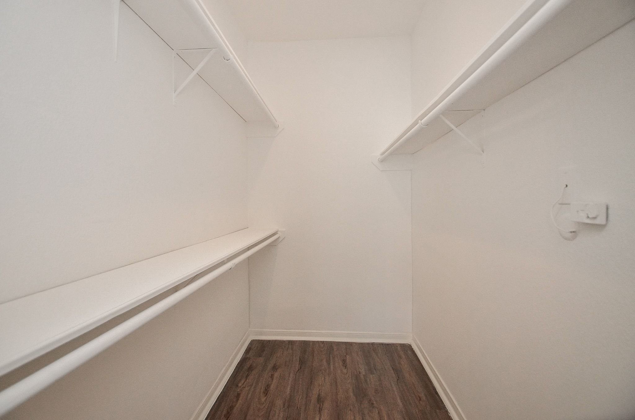 2255 Braeswood Park Drive 195 Property Photo 18