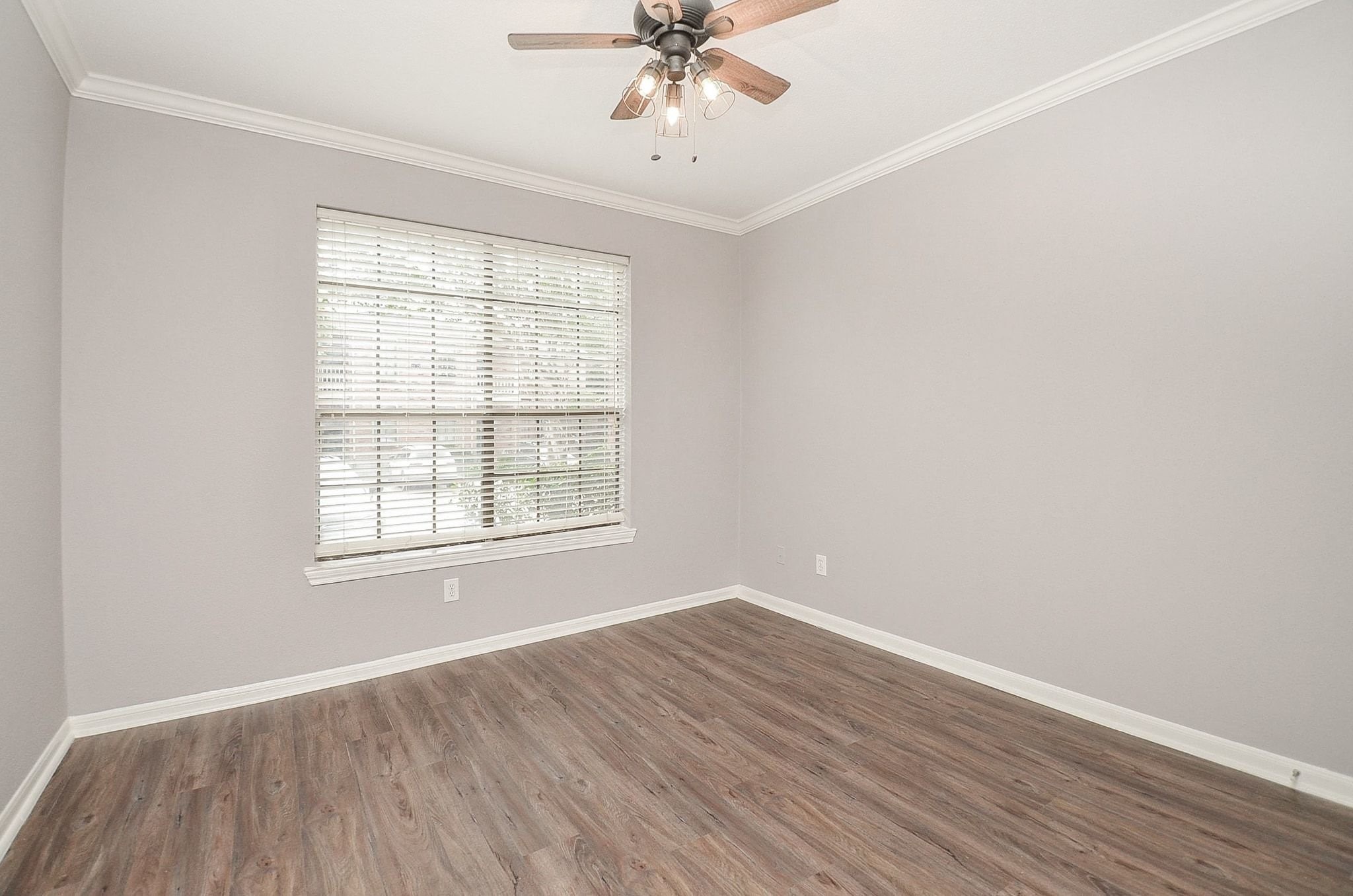 2255 Braeswood Park Drive 195 Property Photo 21