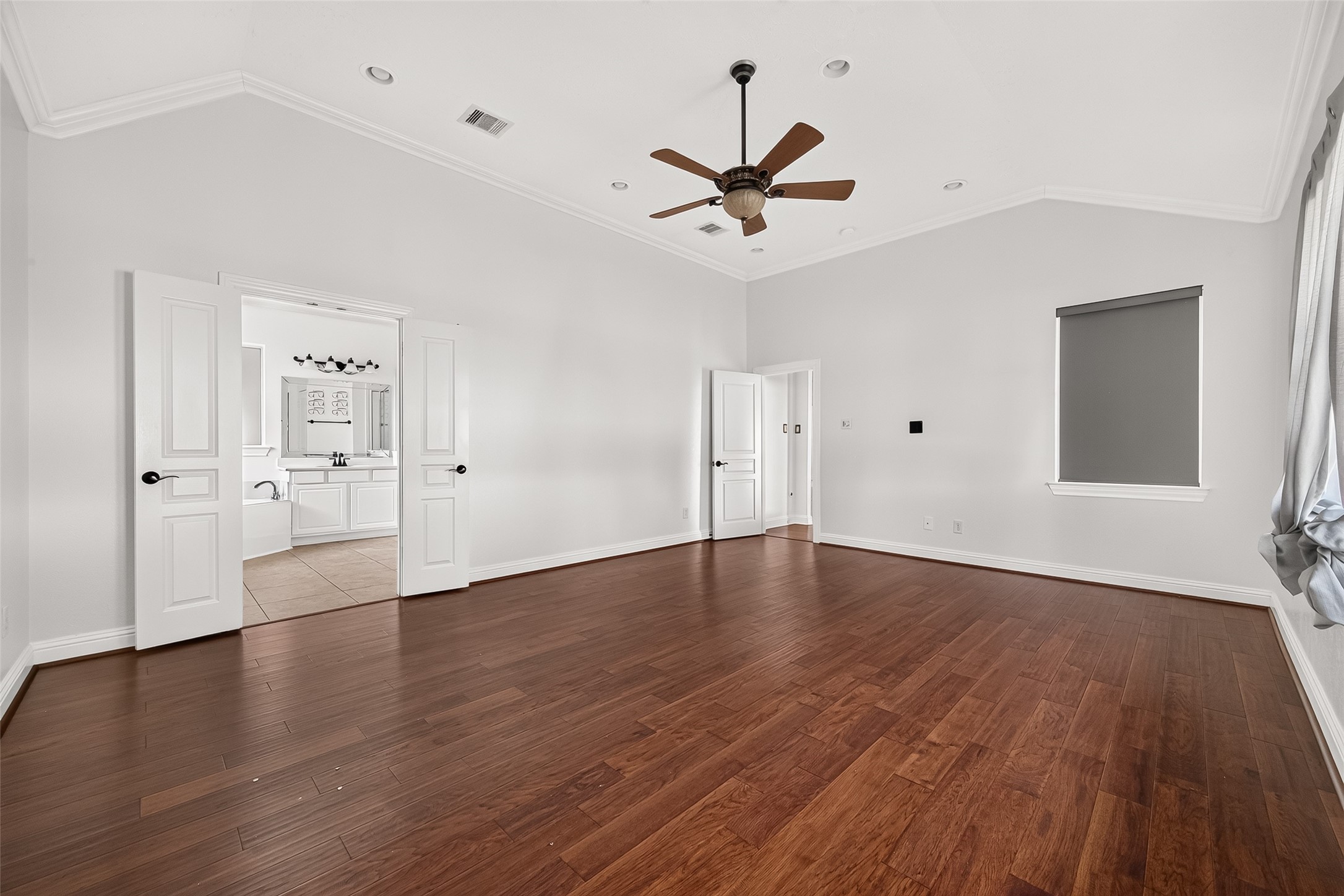 3831 Lakeridge Canyon Drive Property Photo 29
