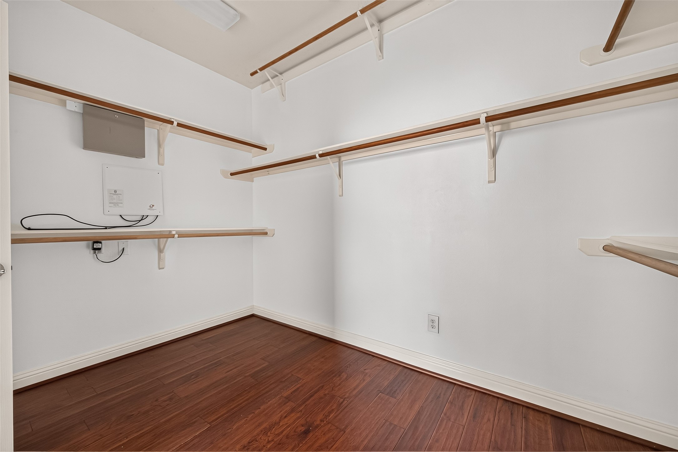 3831 Lakeridge Canyon Drive Property Photo 34