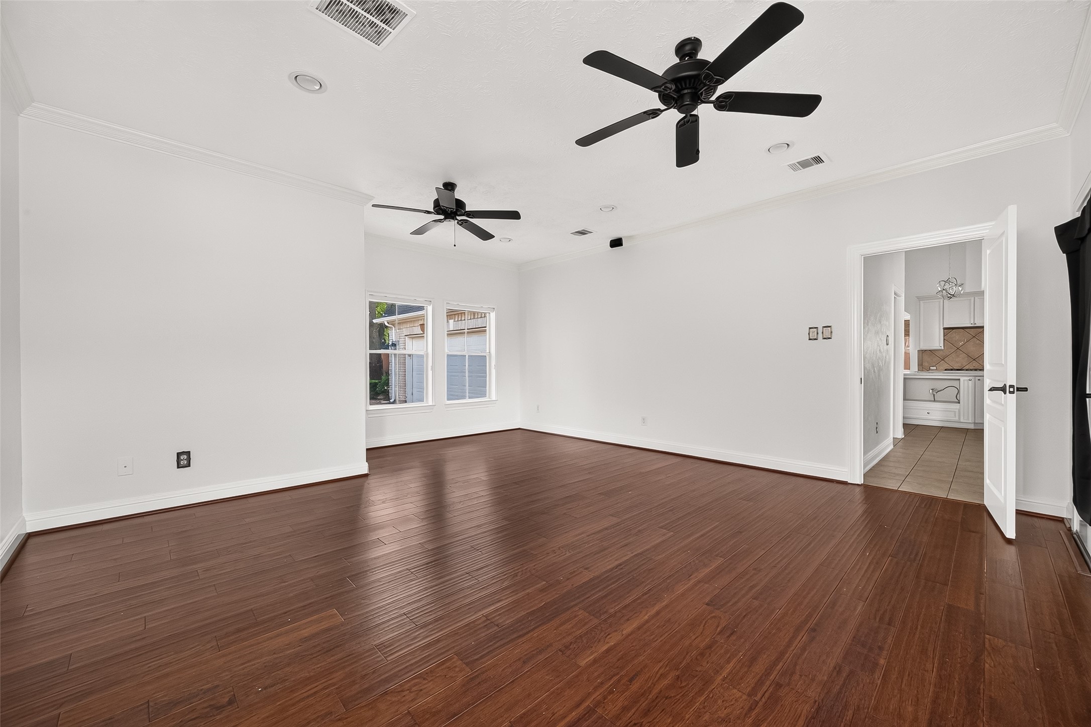 3831 Lakeridge Canyon Drive Property Photo 39