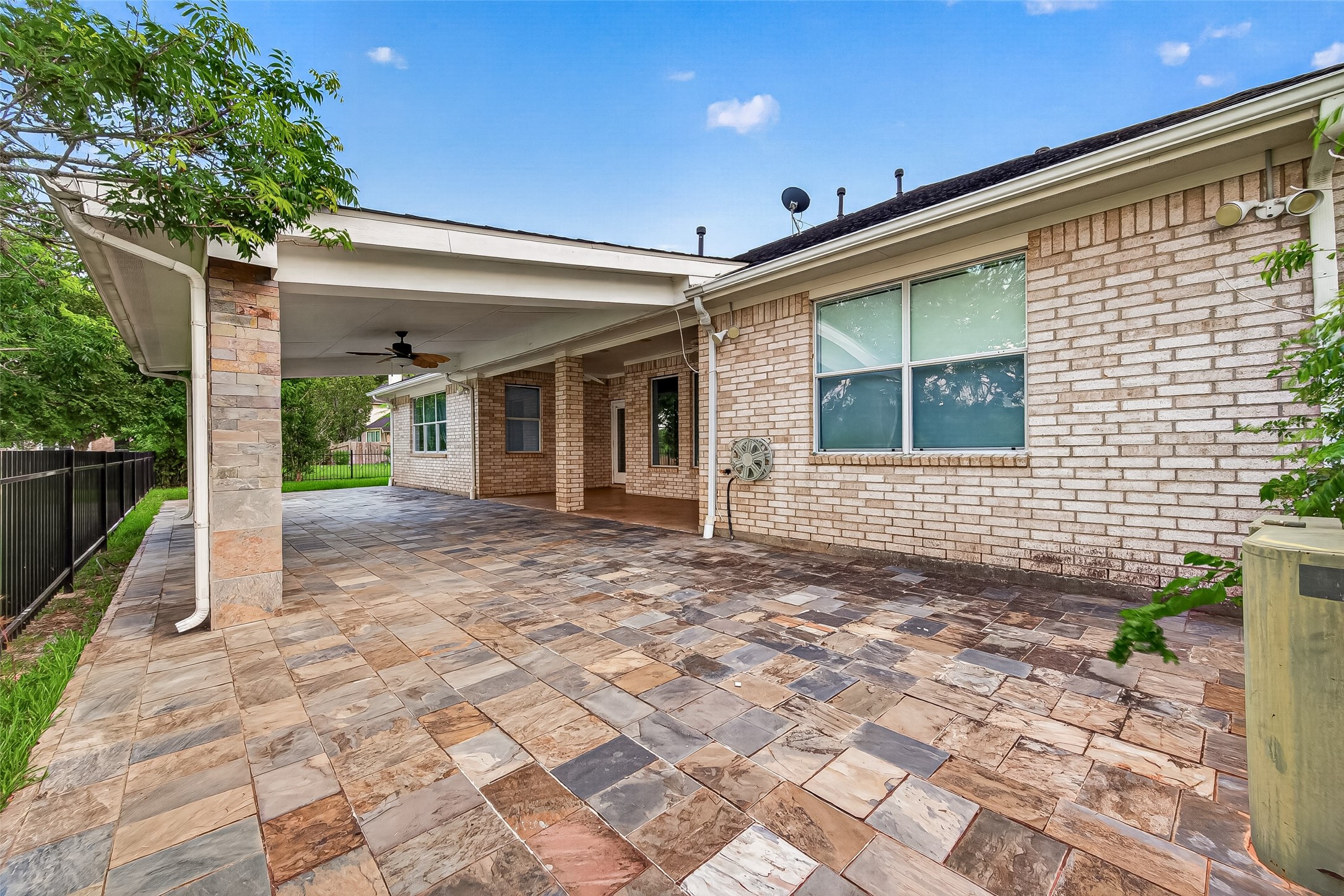 3831 Lakeridge Canyon Drive Property Photo 46