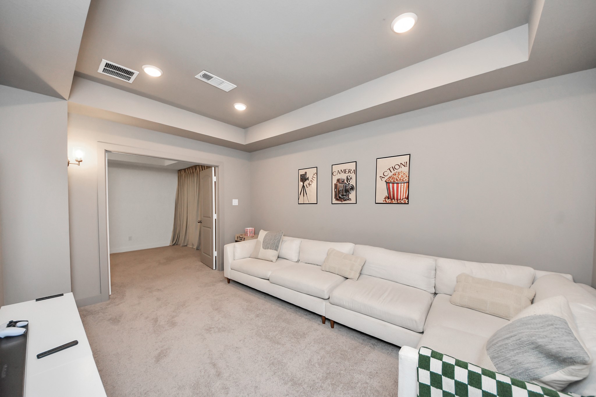 26022 Golden Dawn Trail Property Photo 12