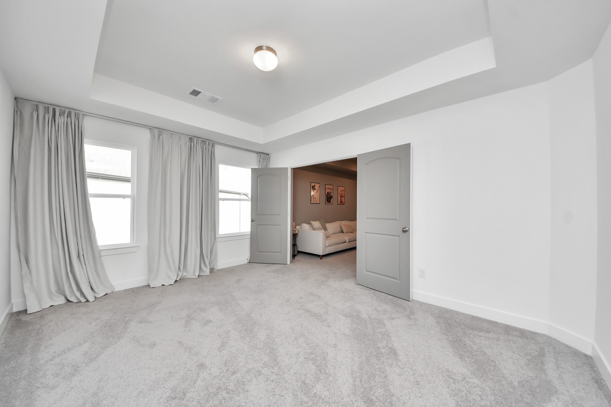 26022 Golden Dawn Trail Property Photo 15