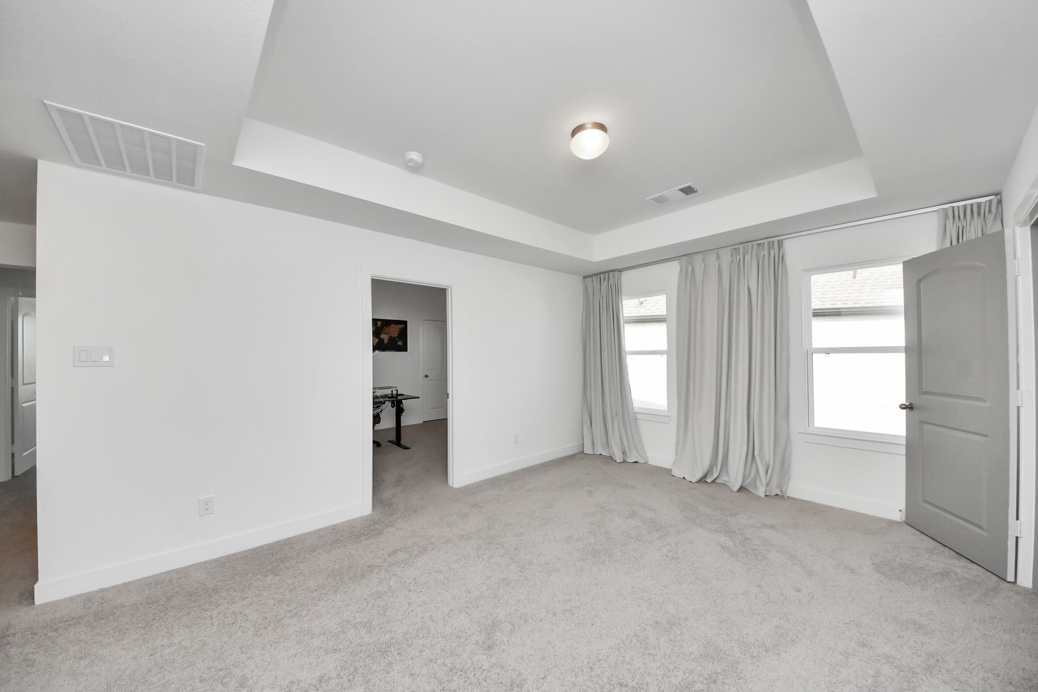 26022 Golden Dawn Trail Property Photo 16