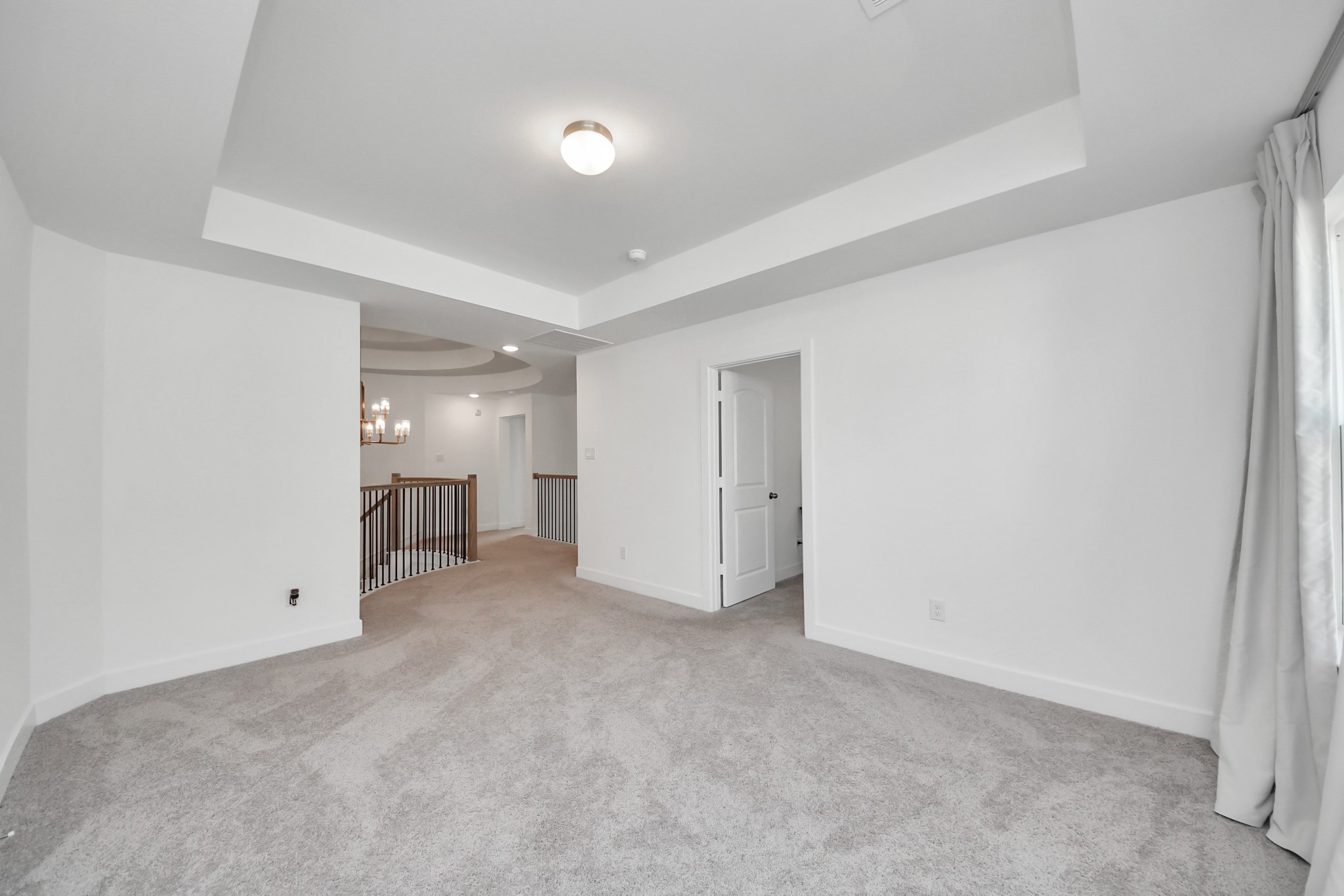 26022 Golden Dawn Trail Property Photo 17