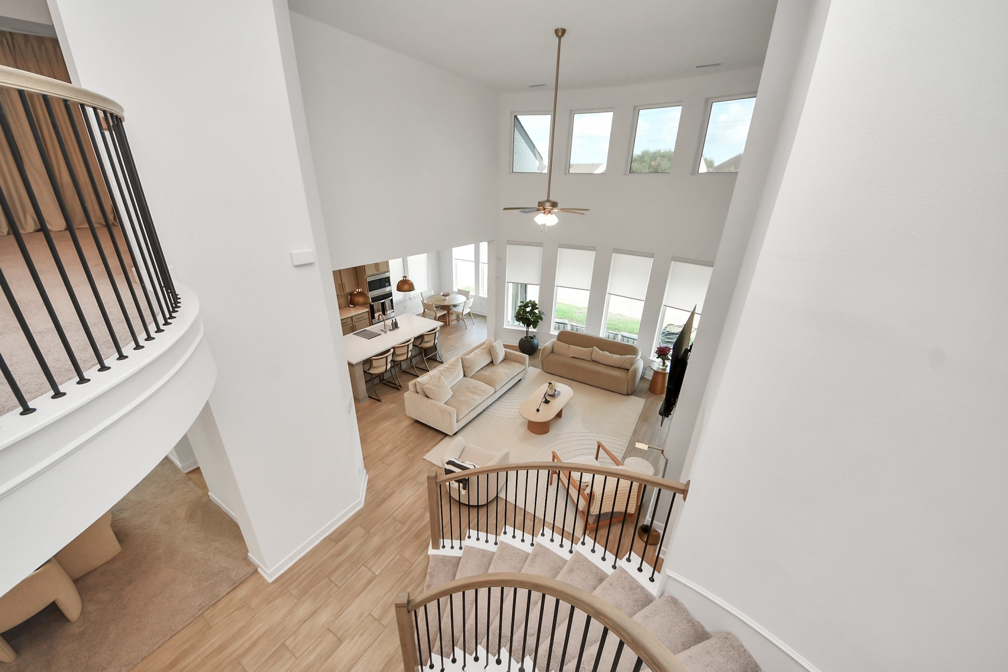 26022 Golden Dawn Trail Property Photo 45