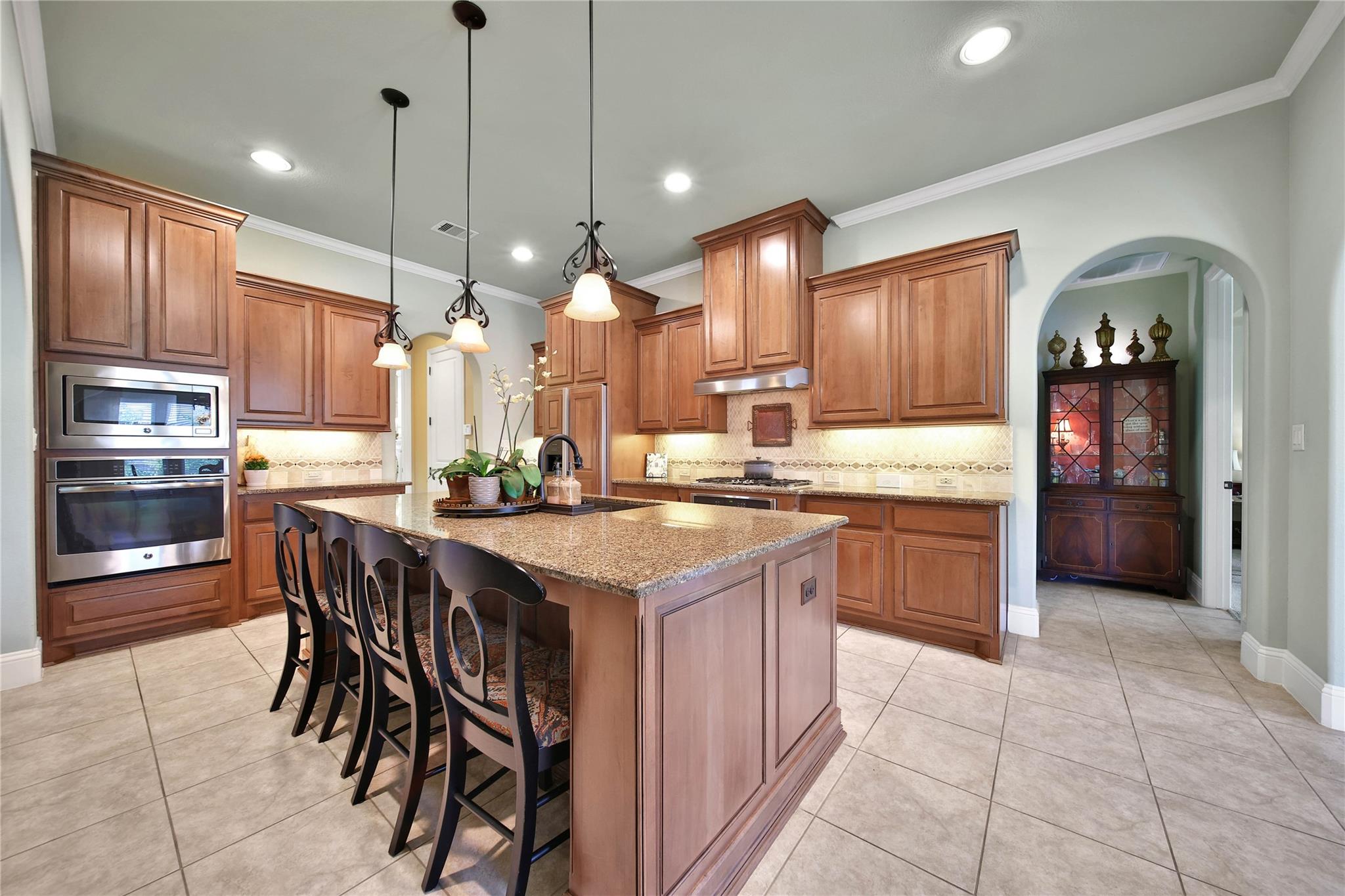 10602 Claythorne Court Property Photo 9