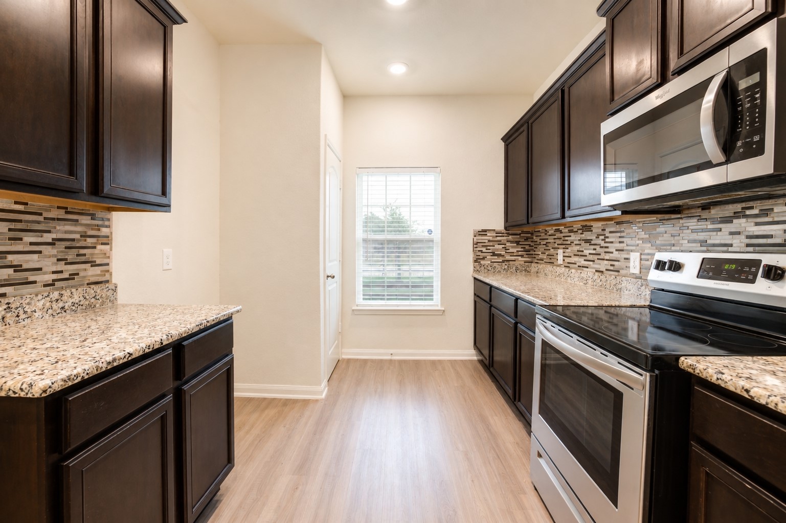 3001 Iron Woods Drive Property Photo 4