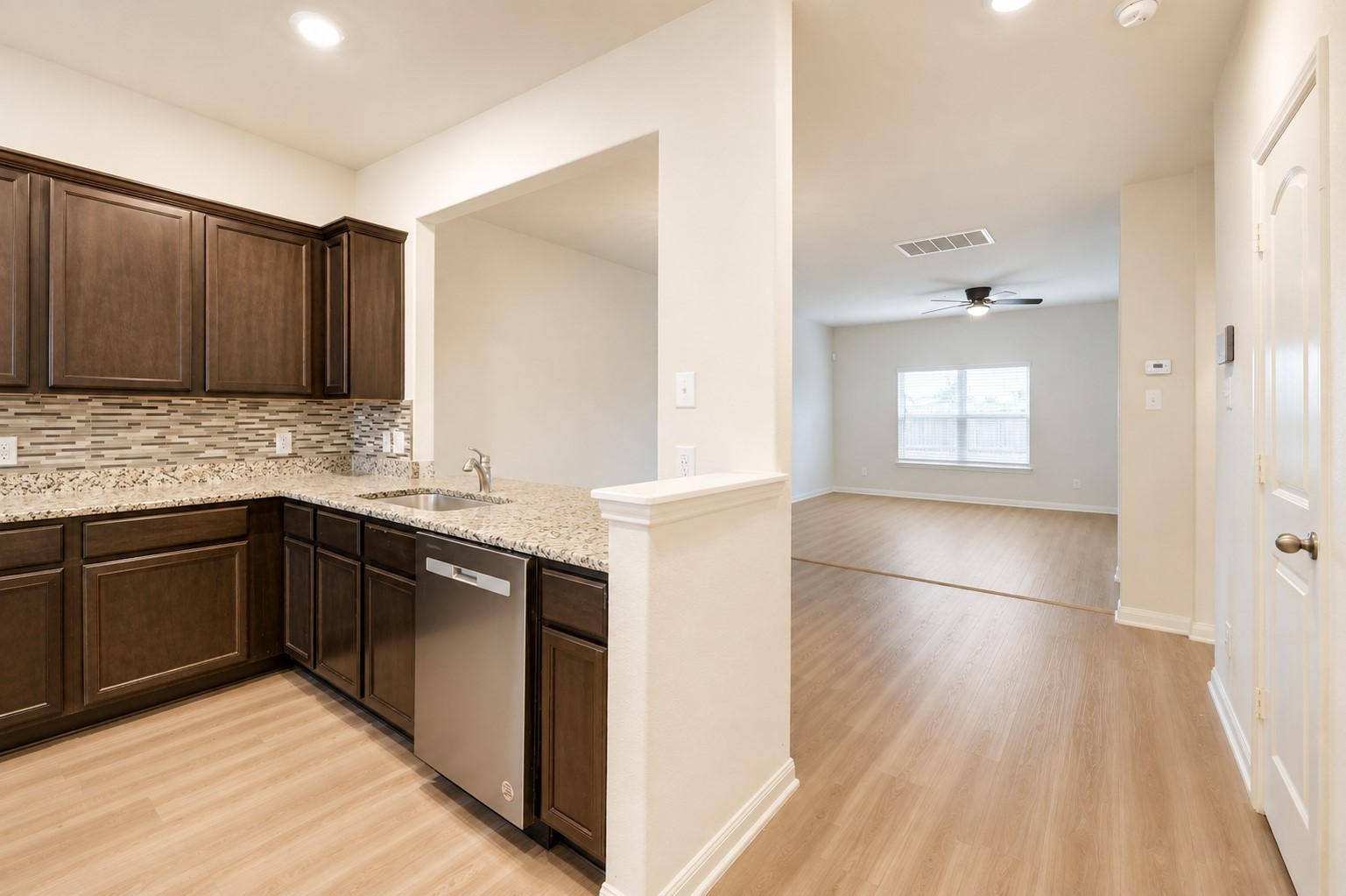3001 Iron Woods Drive Property Photo 6