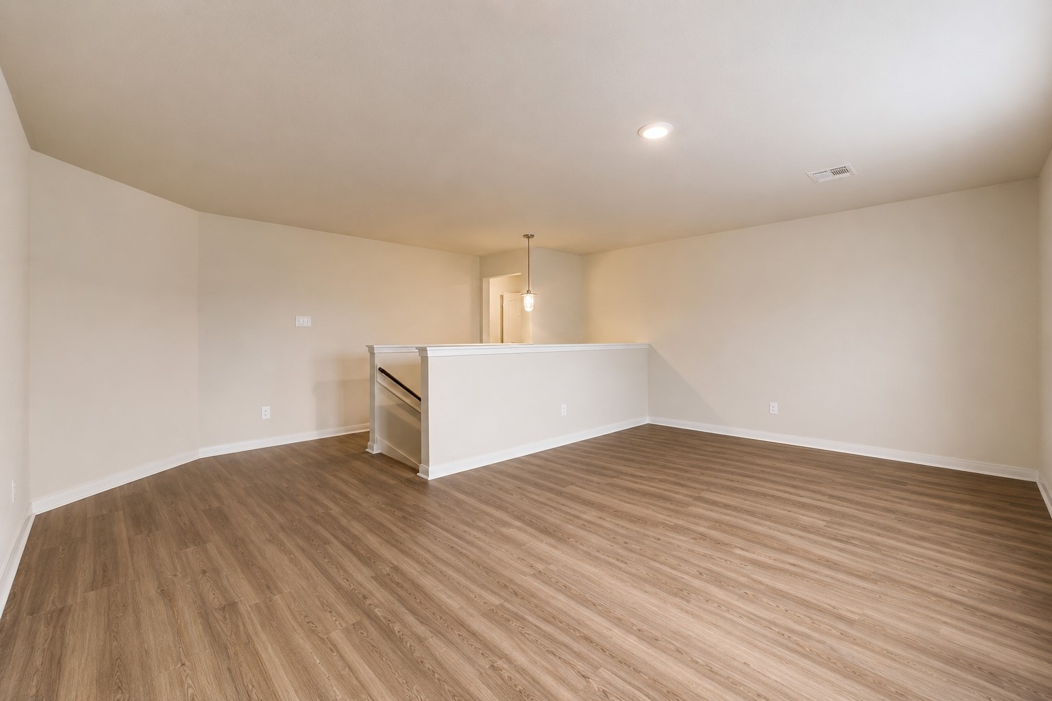 3001 Iron Woods Drive Property Photo 8