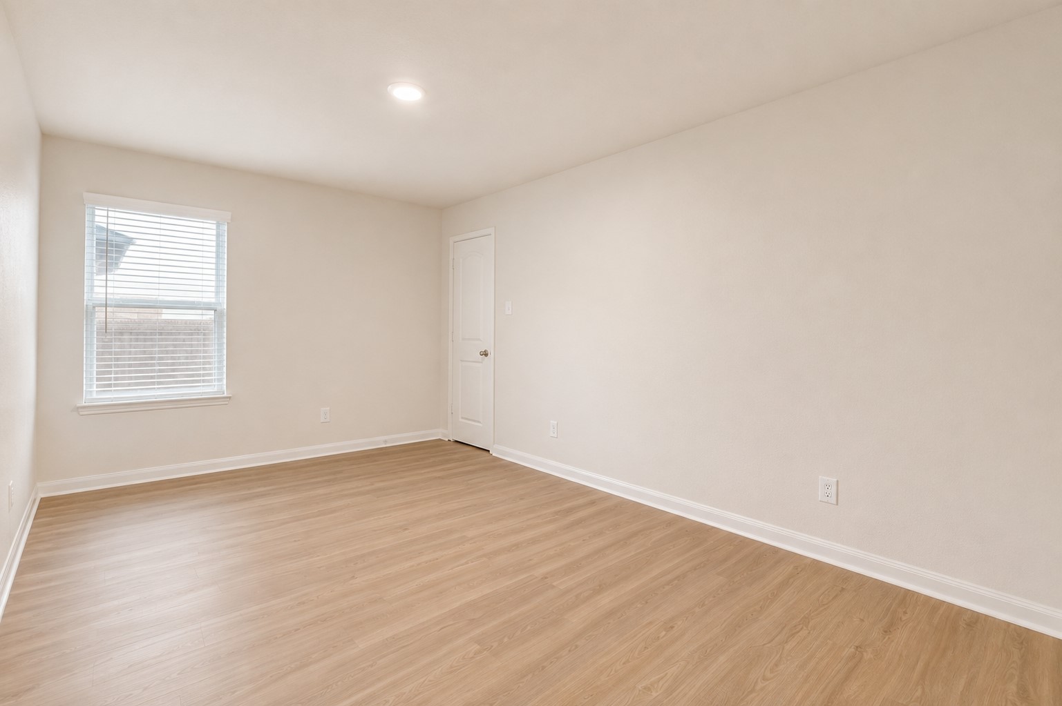 3001 Iron Woods Drive Property Photo 14