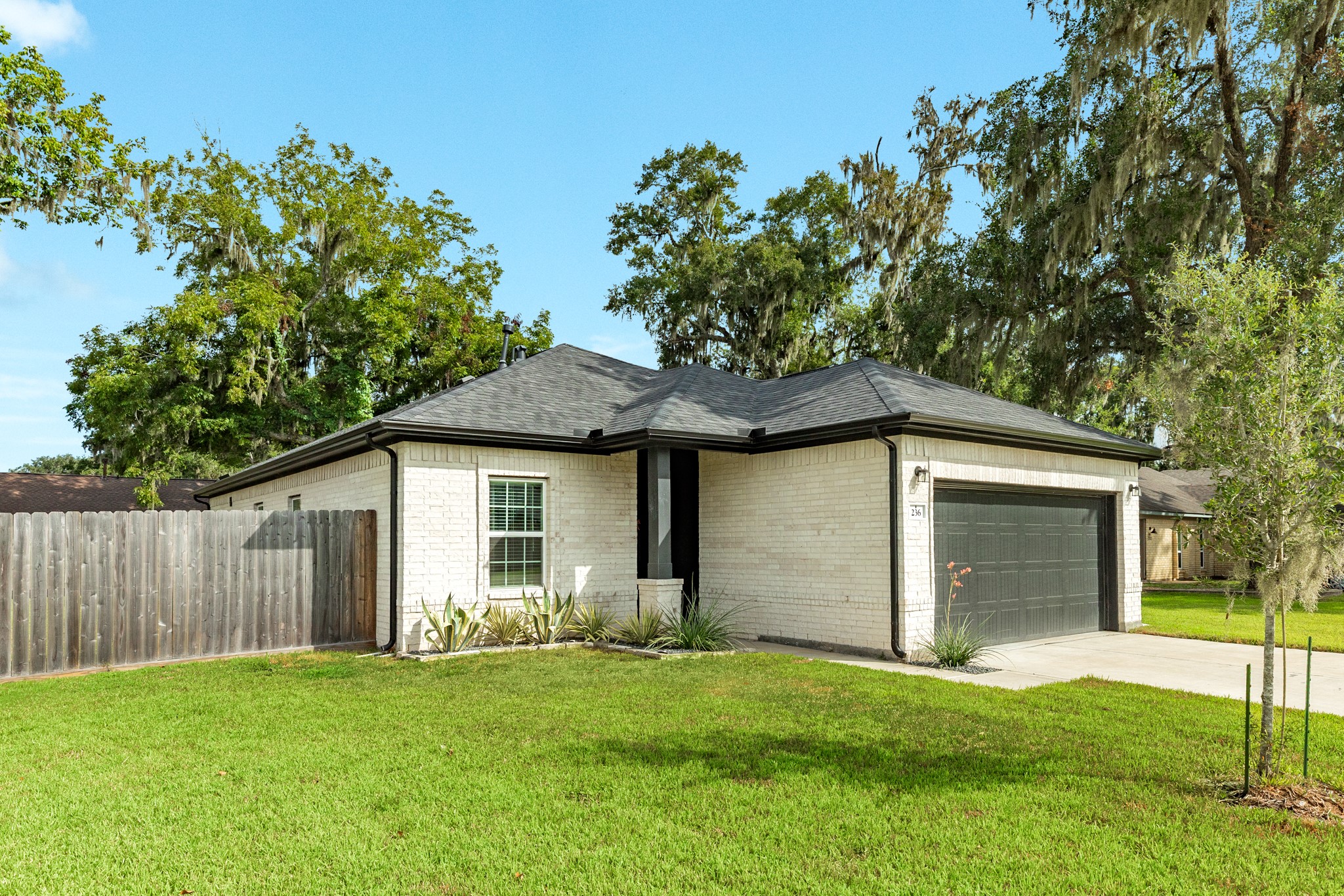 236 Prescott Drive Property Photo 2