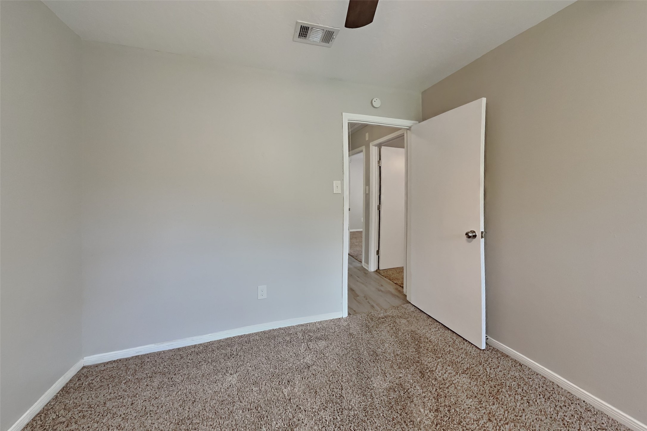 17514 Hamilwood Drive Property Photo 12