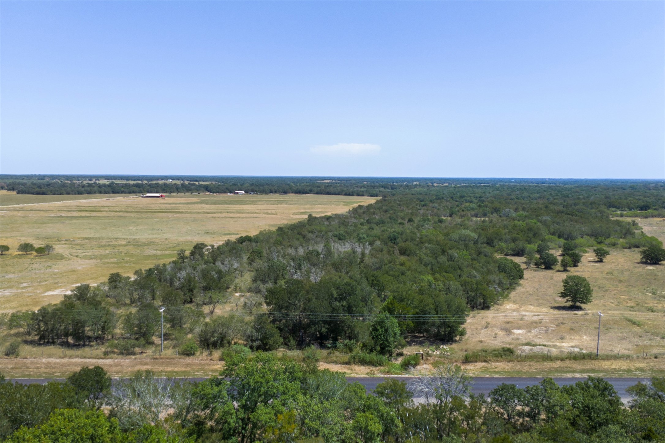 10601 N State Highway 95 Property Photo 1