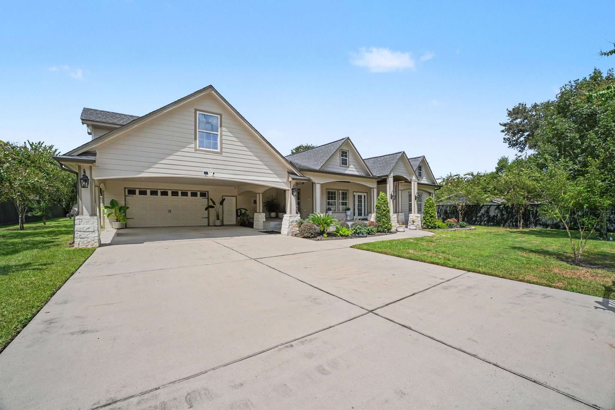 4209 Northfield Lane Property Photo 4