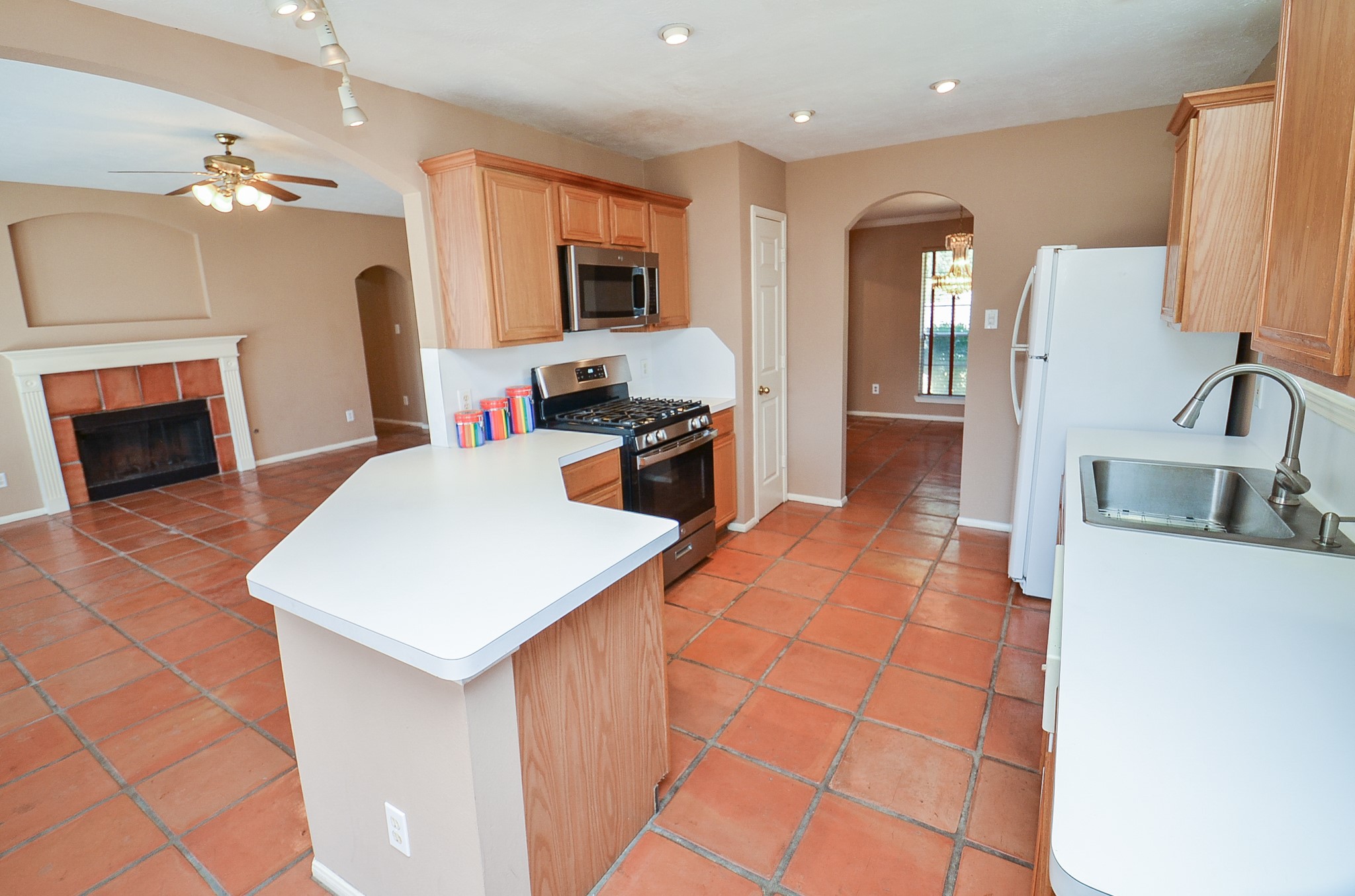 17315 Kenton Crossing Lane Property Photo 12