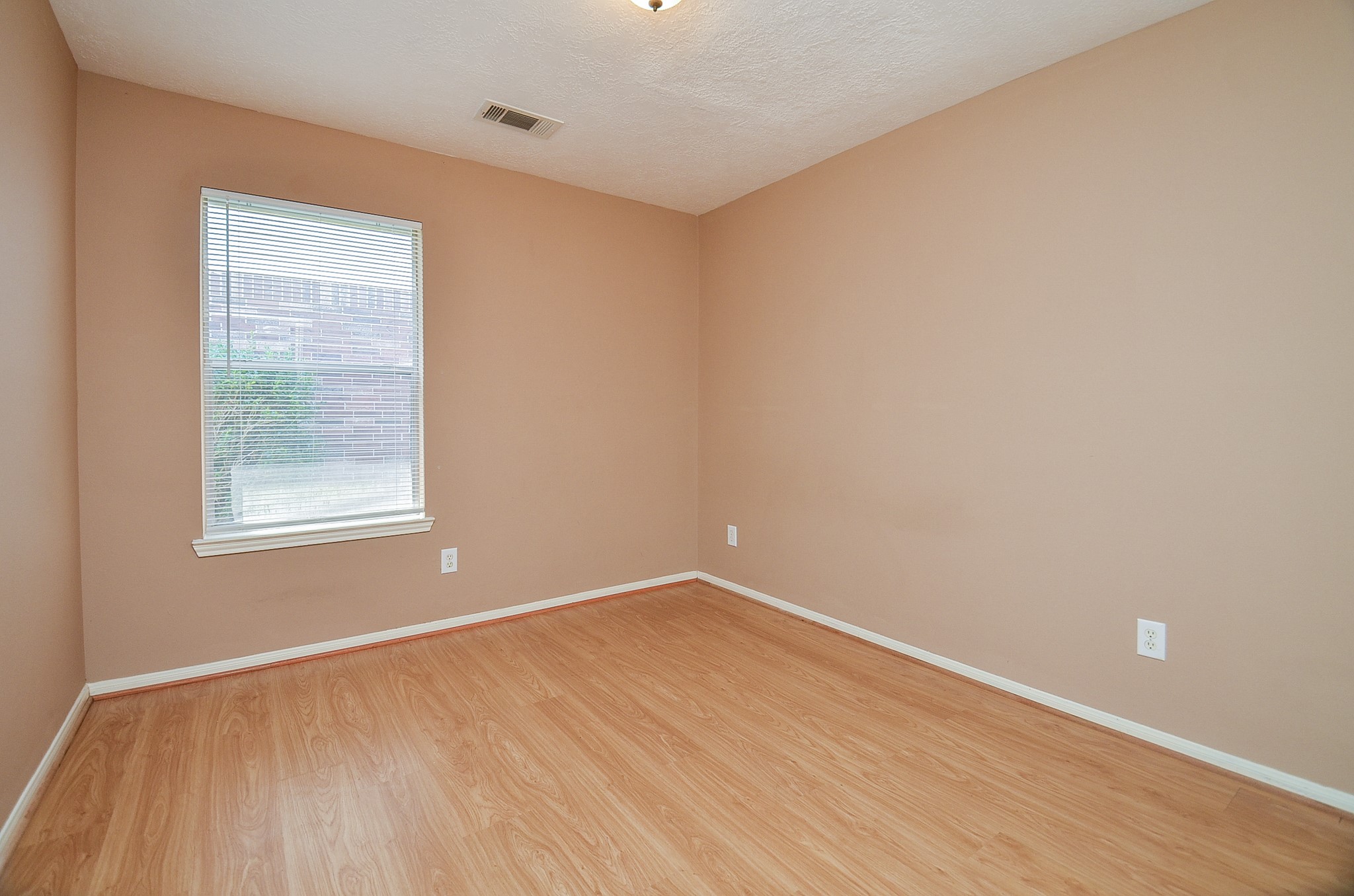 17315 Kenton Crossing Lane Property Photo 19