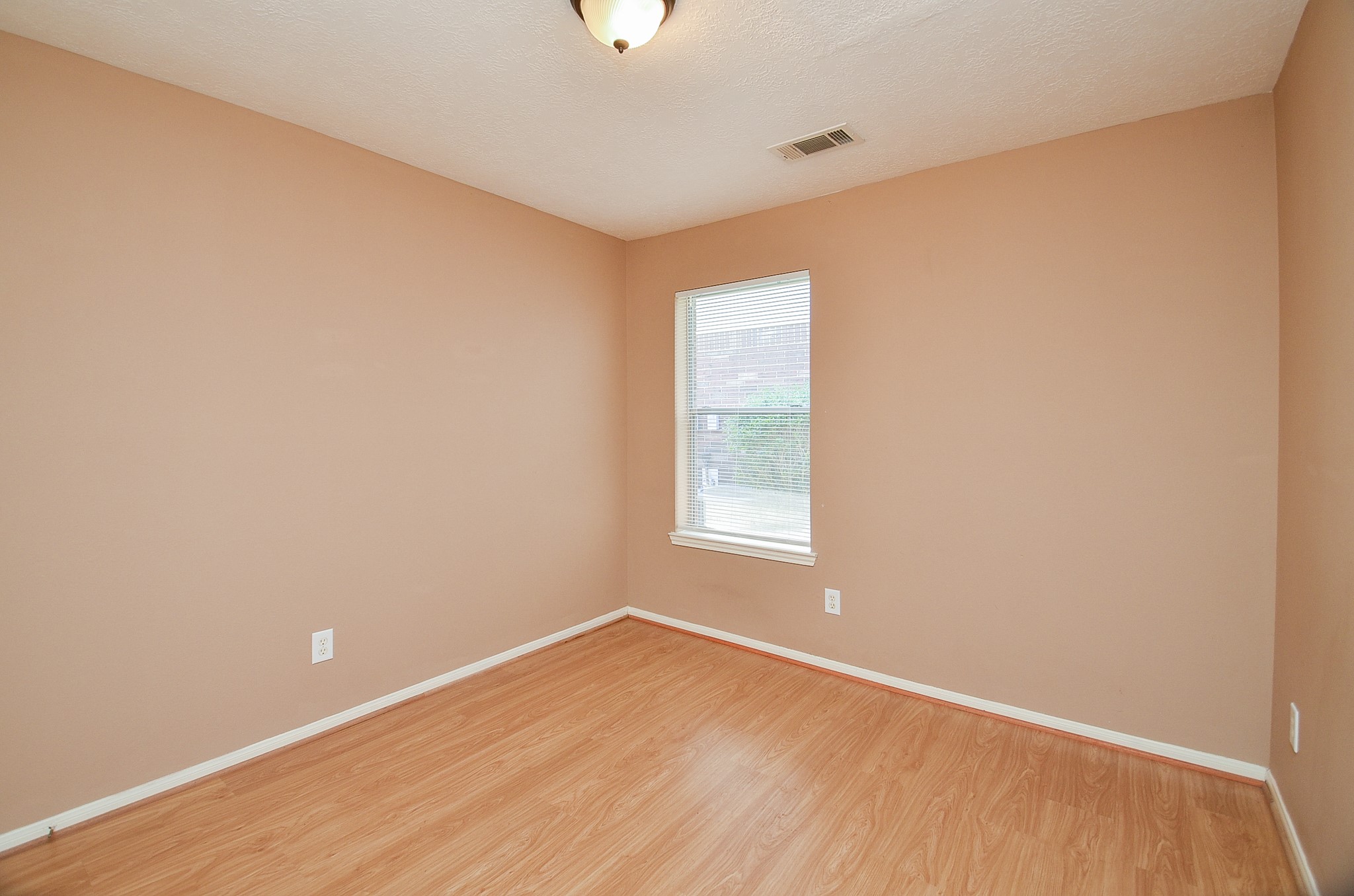 17315 Kenton Crossing Lane Property Photo 20