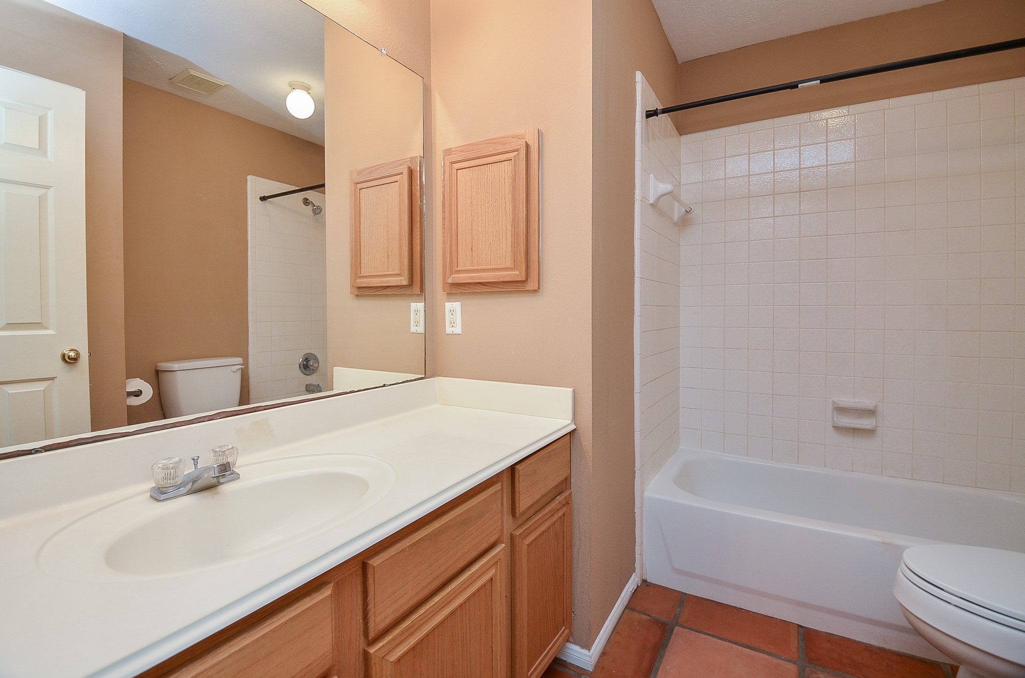 17315 Kenton Crossing Lane Property Photo 23