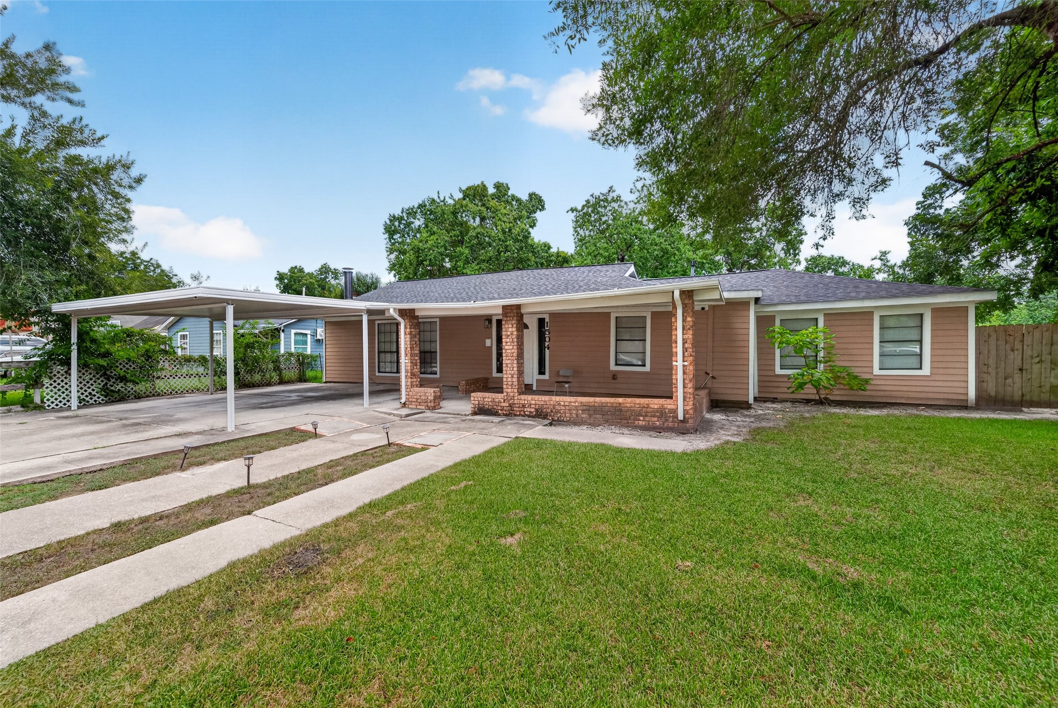1504 Lawrence Avenue Property Photo 1