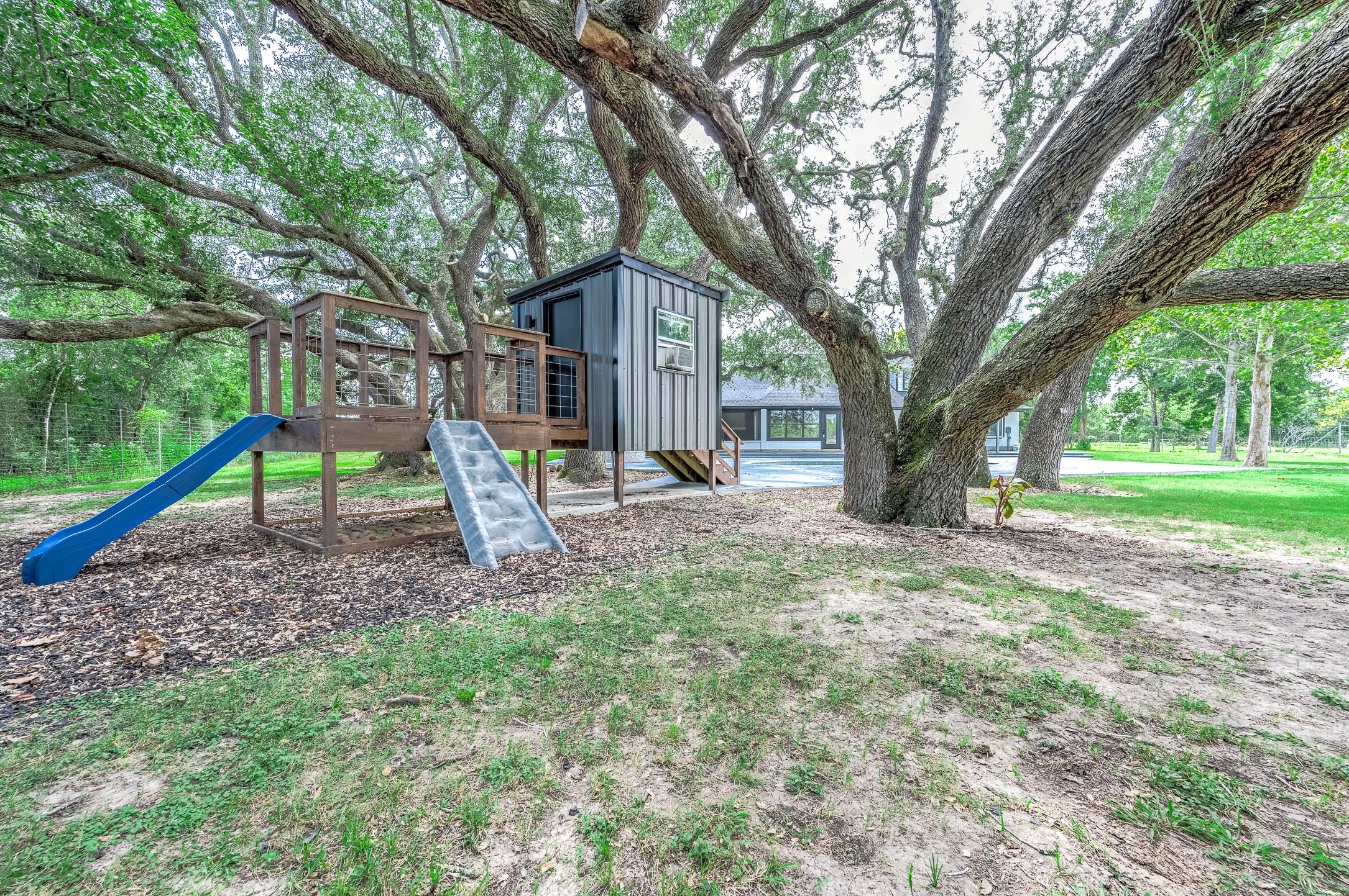 16610 Meadow Lane Property Photo 41